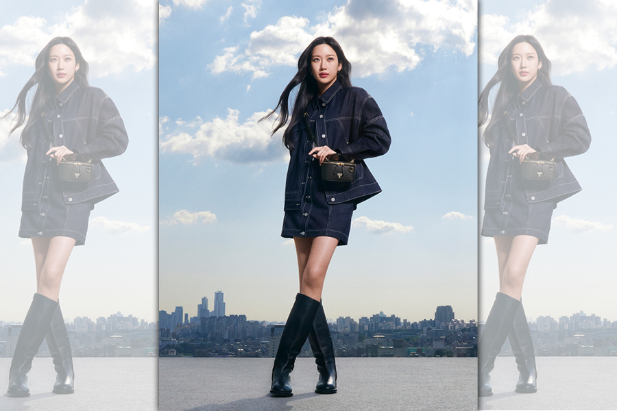 TUMI全球品牌大使文佳煐在首爾街頭拍攝形象廣告。（俊嶽提供）