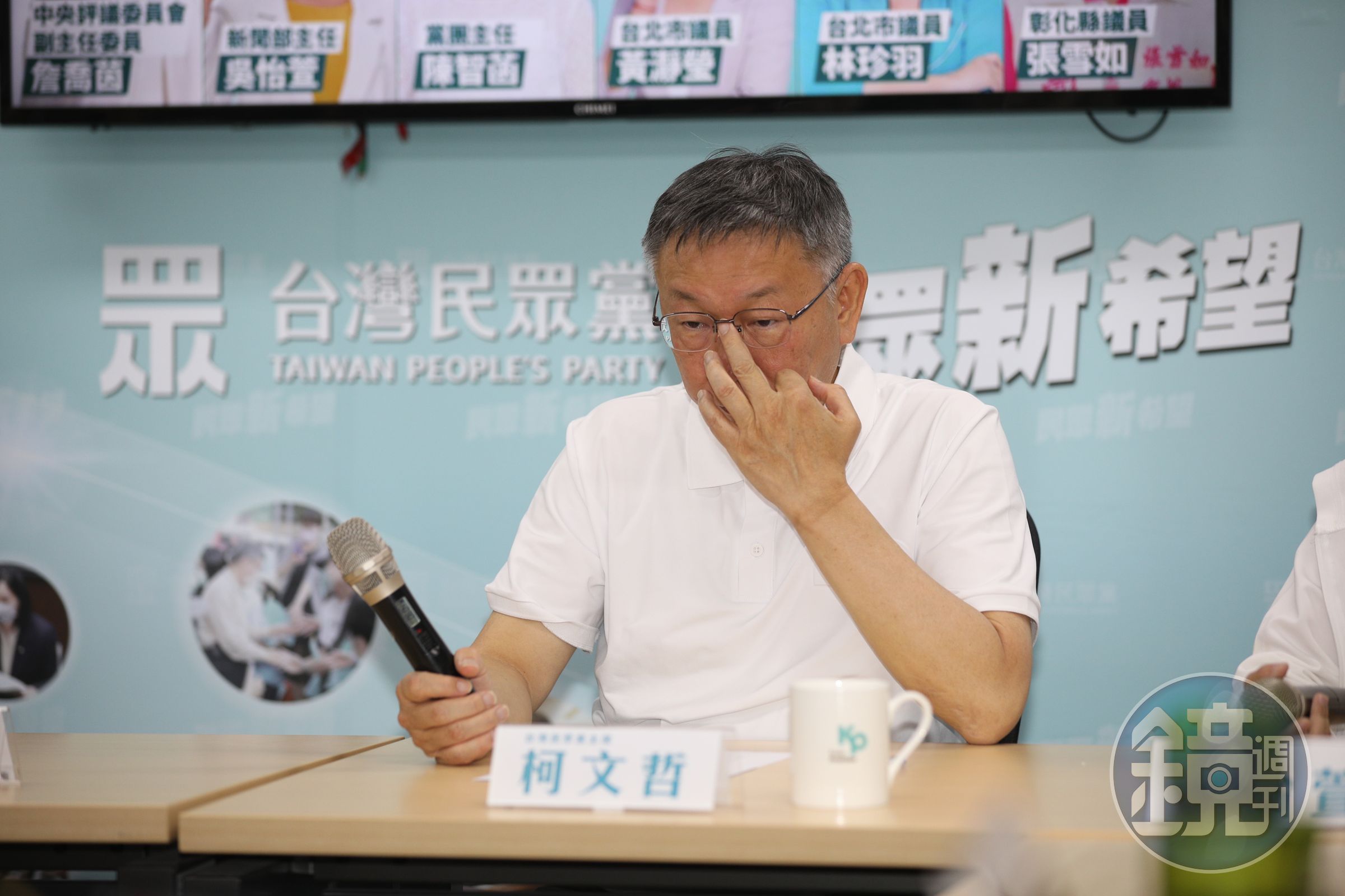 民眾黨主席柯文哲認為停職停薪，還在媒體宣布一事是要逼死高虹安。（本刊資料照）
