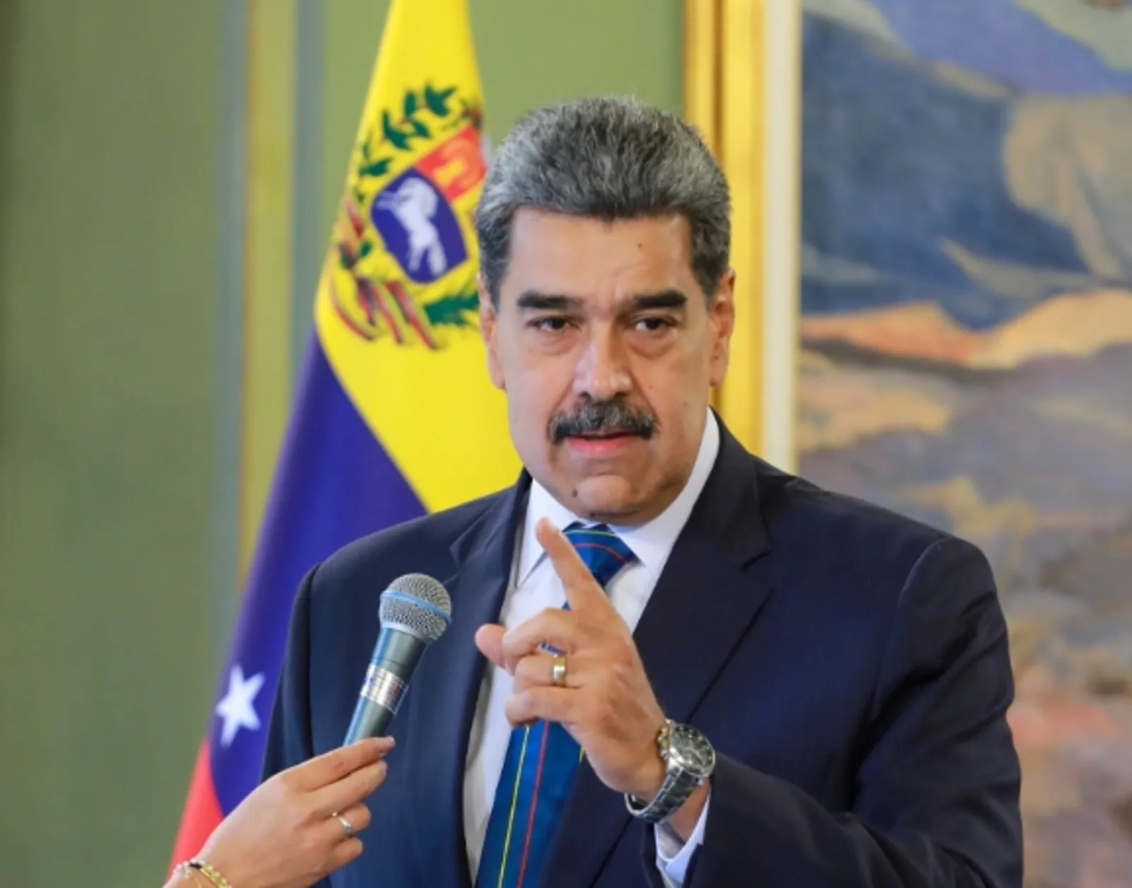 馬杜洛遭美國「生擒」引國際熱議。(翻攝自馬杜洛臉書)