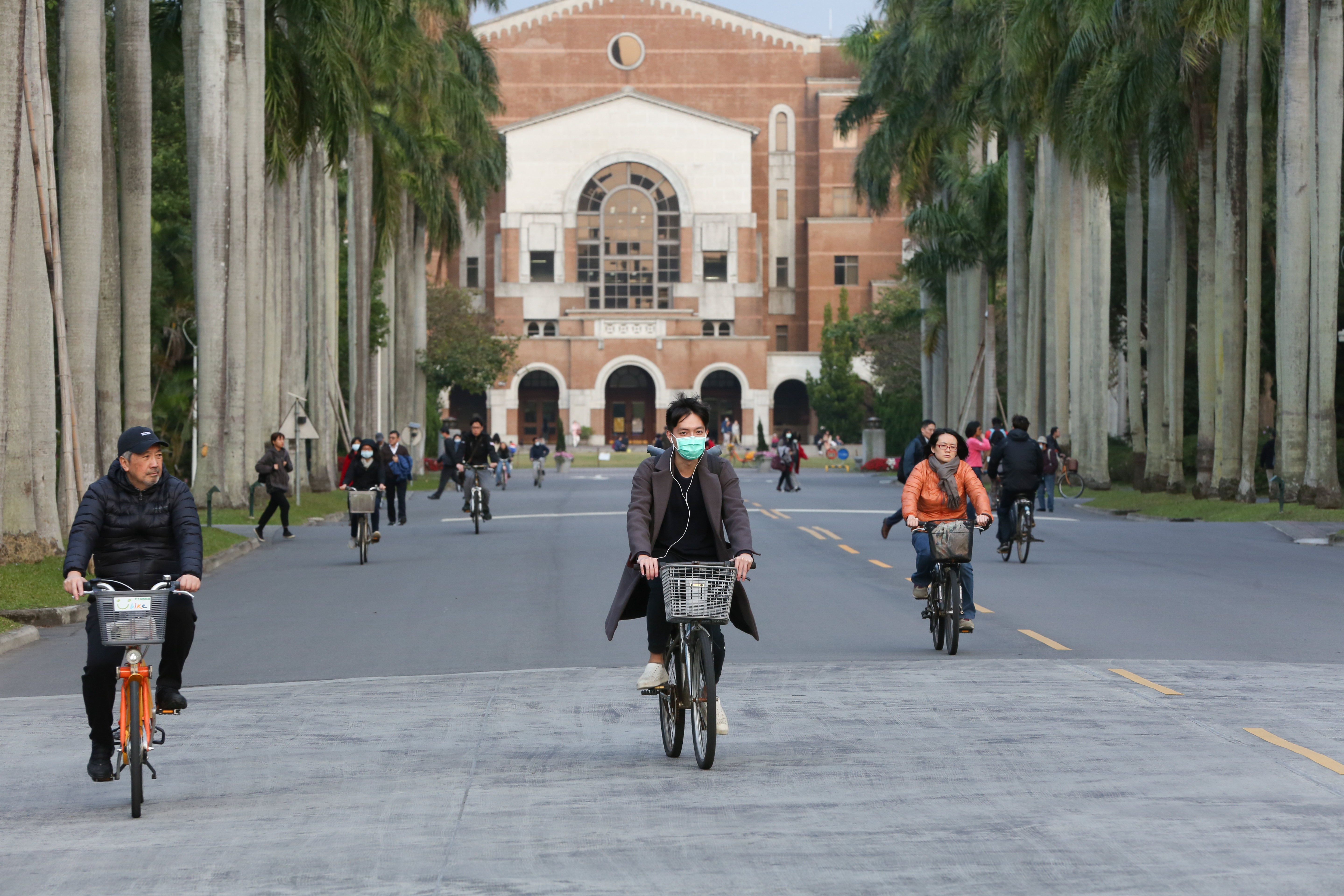 台大在QS最新世界大學排行中排名第68名。（本刊資料照）