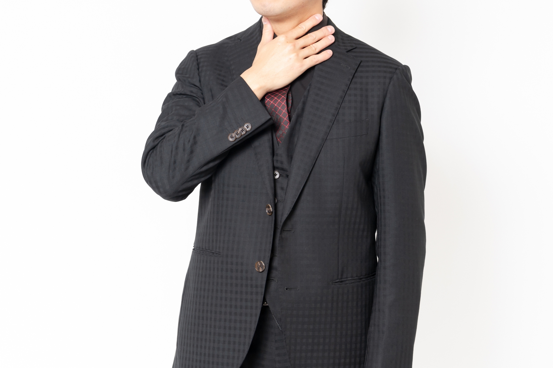 有位50歲病人自述「沒症狀」，但一診斷就是食道癌第四期。（示意圖，取自photo-AC）