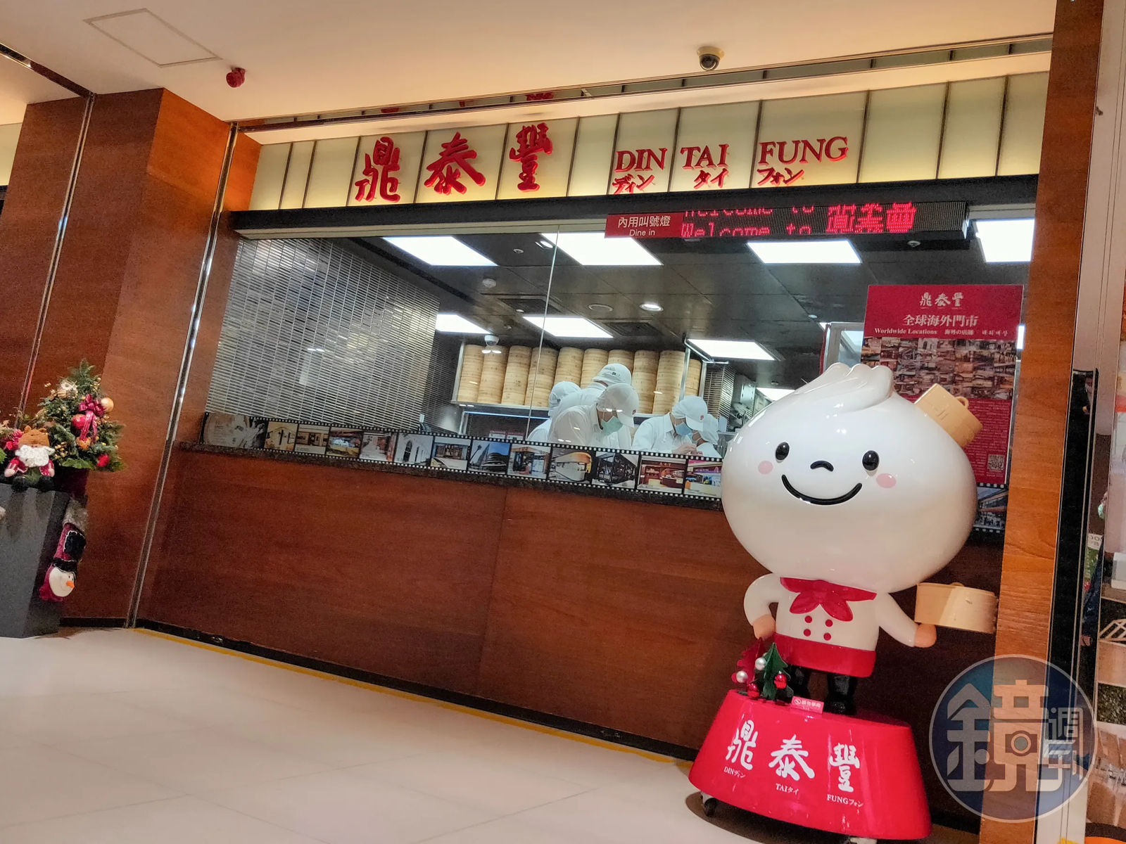 育兒友善天花板！鼎泰豐「讀心術級」服務再爆紅　服務生像會通靈網驚：太離譜了