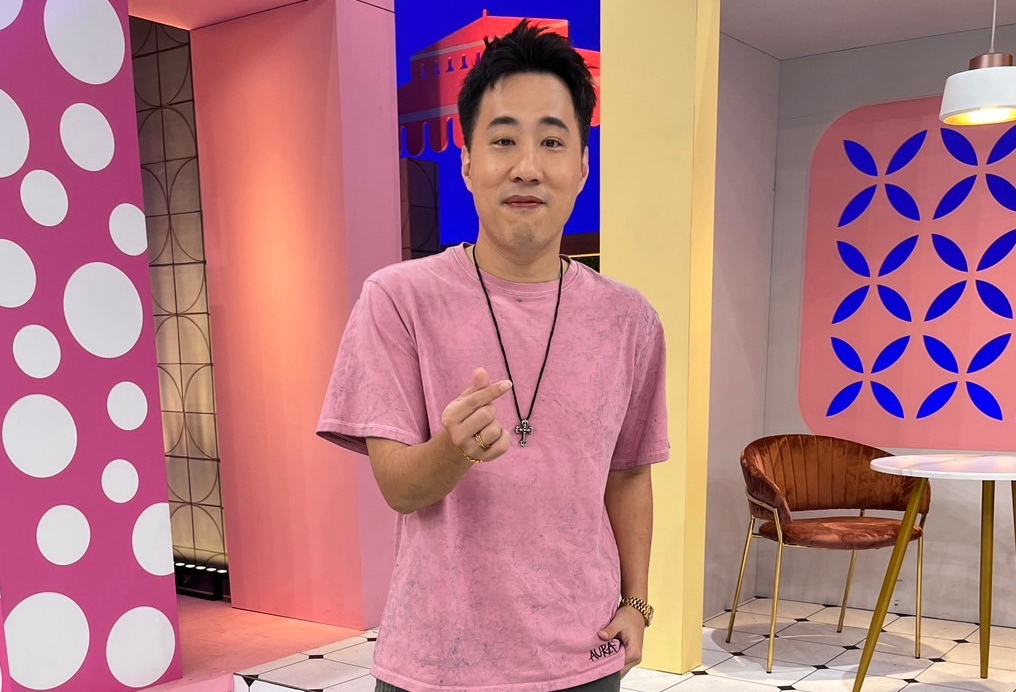 余祥銓上節目錄影。（緯來提供）