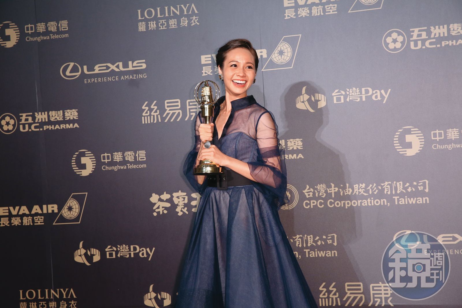 黃姵嘉出道多年，戲劇拍不停，而且早在2018年以《客家劇場&mdash;台北歌手》奪下金鐘獎戲劇節目女主角獎