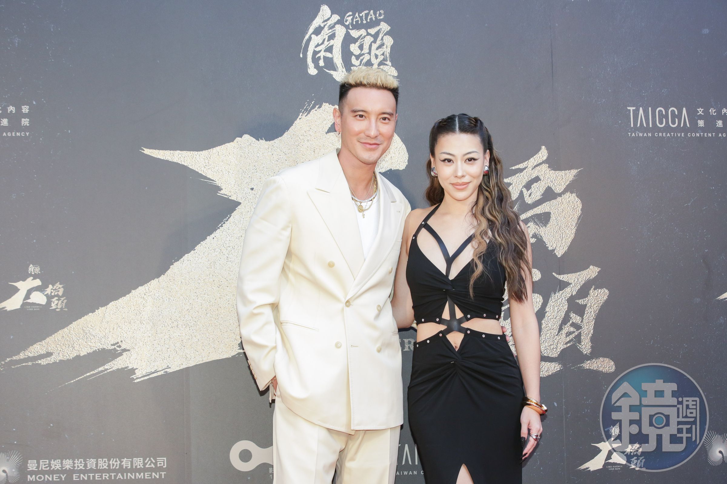 王陽明(左)與蔡詩芸(右)以行動粉碎夫妻失和傳聞。