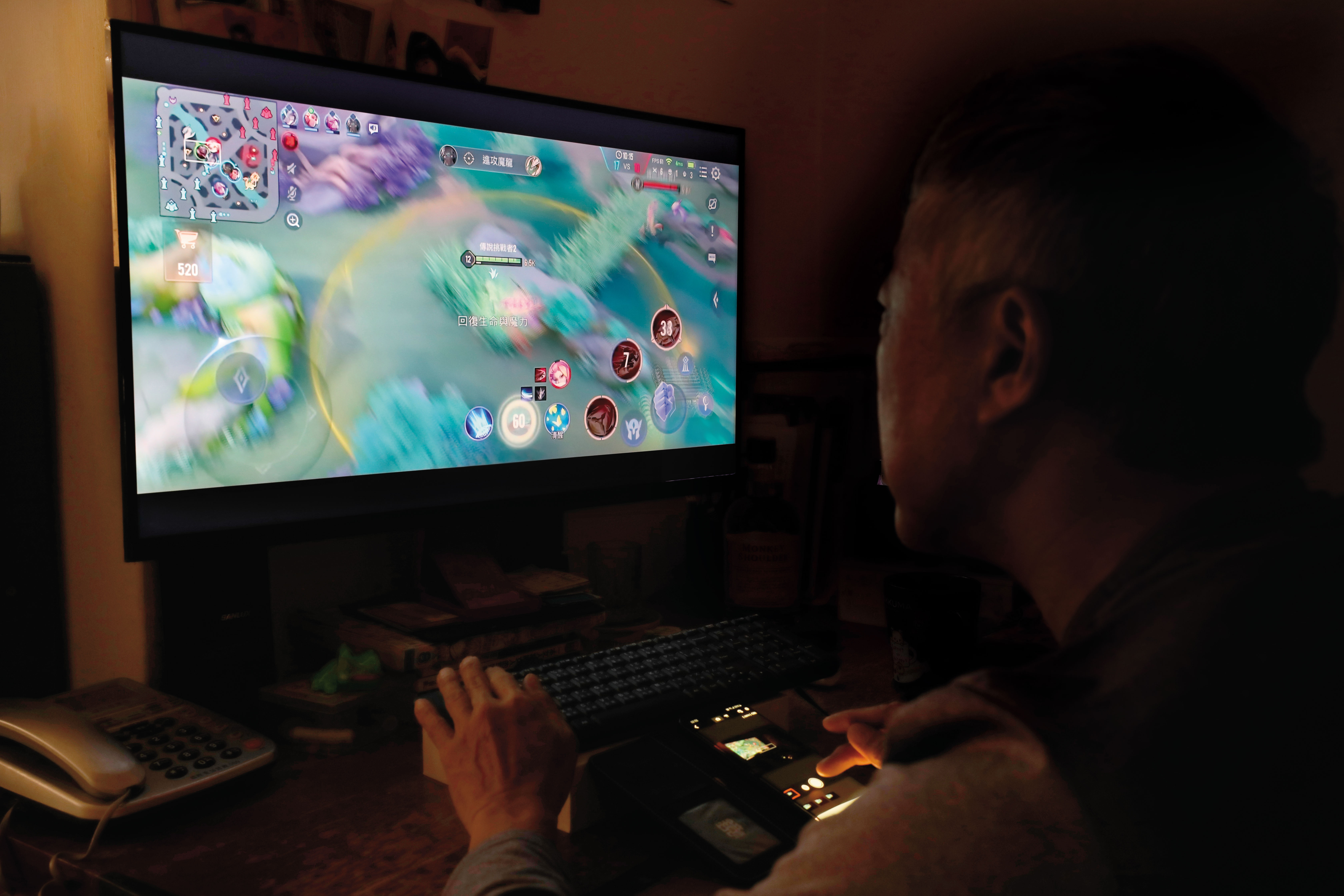 凶手因沉迷線上遊戲，缺錢買寶物升級，才會犯下強盜殺人案。示意畫面，圖非當事人。