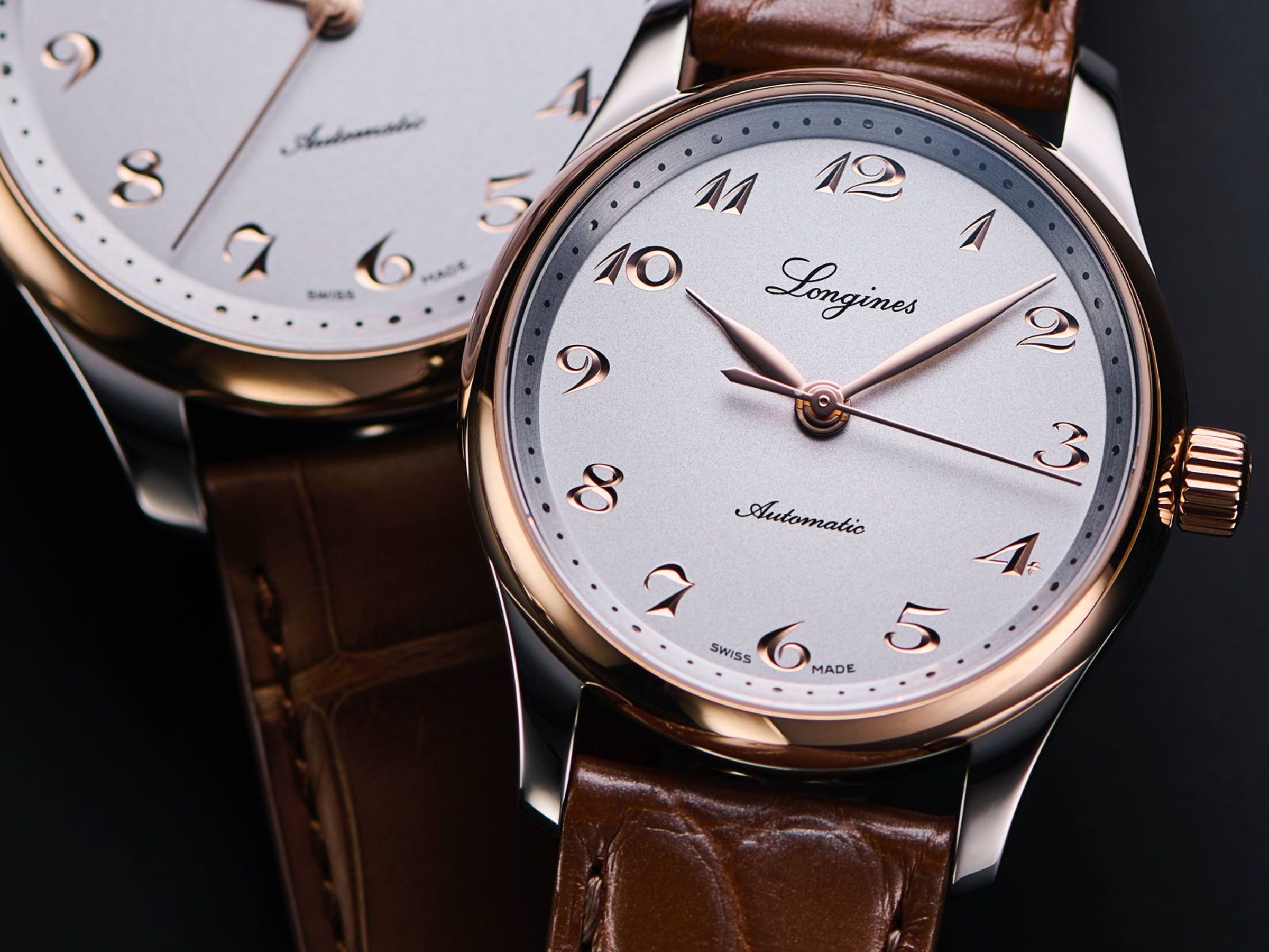 浪琴（LONGINES）為「巨擘系列」這個優雅且經典的錶款，加入K金錶圈成為雙色金錶款，並推出了34毫米的小型尺寸。