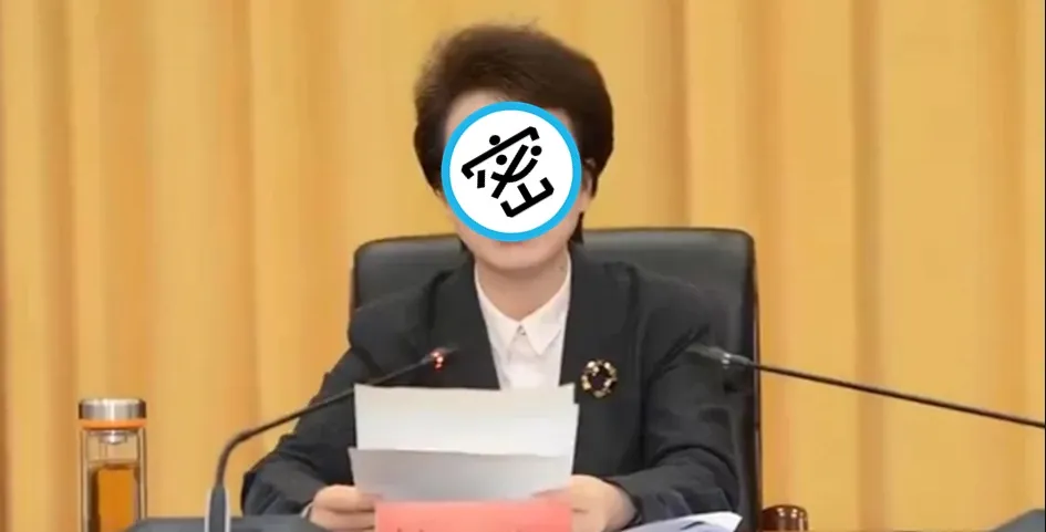 美女高官爆性侵58名俊俏男部屬「每次10男一起」　小鮮肉哭著逃出來！竟是為了報復