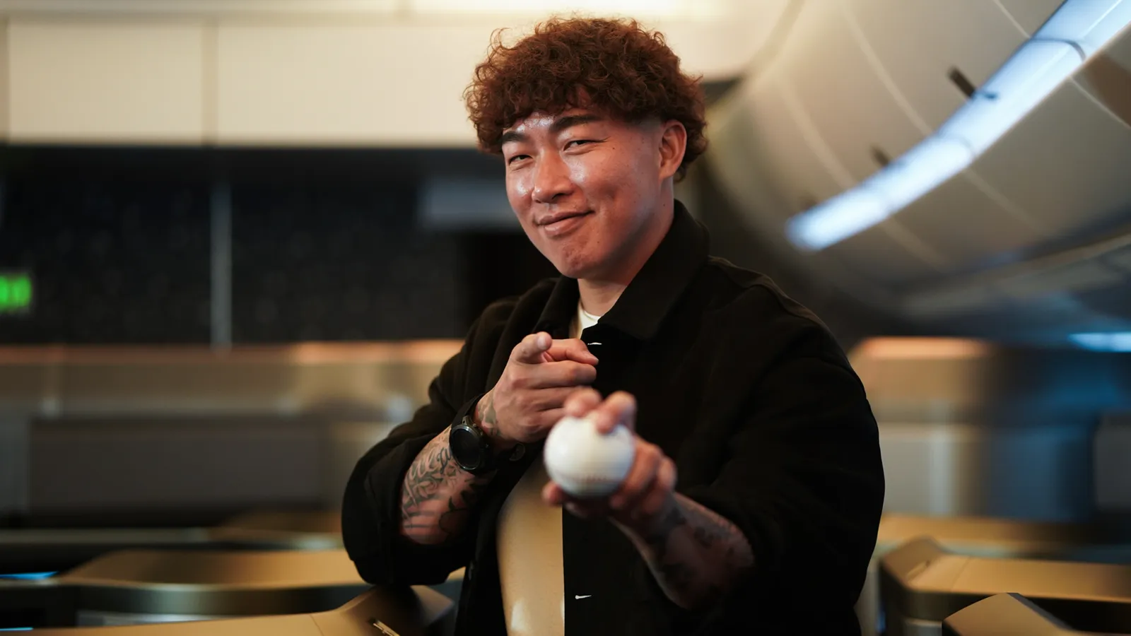 台灣隊遭日本武士扣倒，傳奇左投郭泓志深夜發聲。（星宇航空提供）