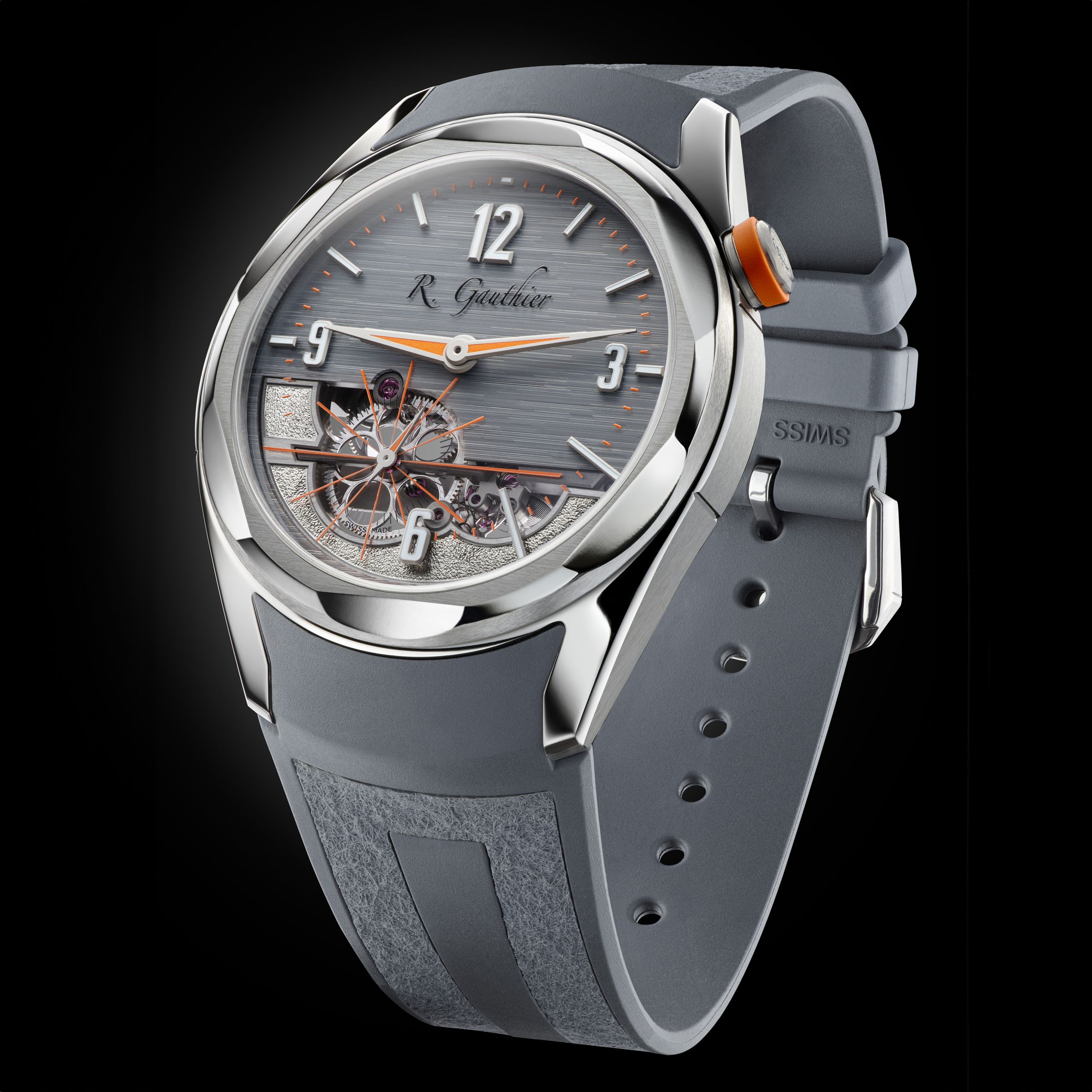 ROMAIN GAUTHIER C系列鈦金限量版,限量88只,定價NT$1,980,000。