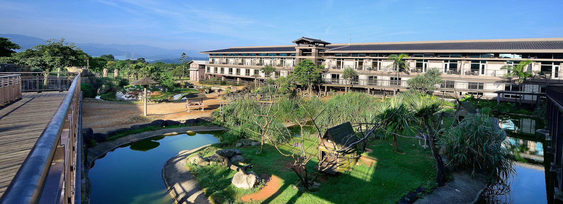 名字有「驫」字遭拒絕優惠，六福莊急找人。（翻攝自六福莊官網）