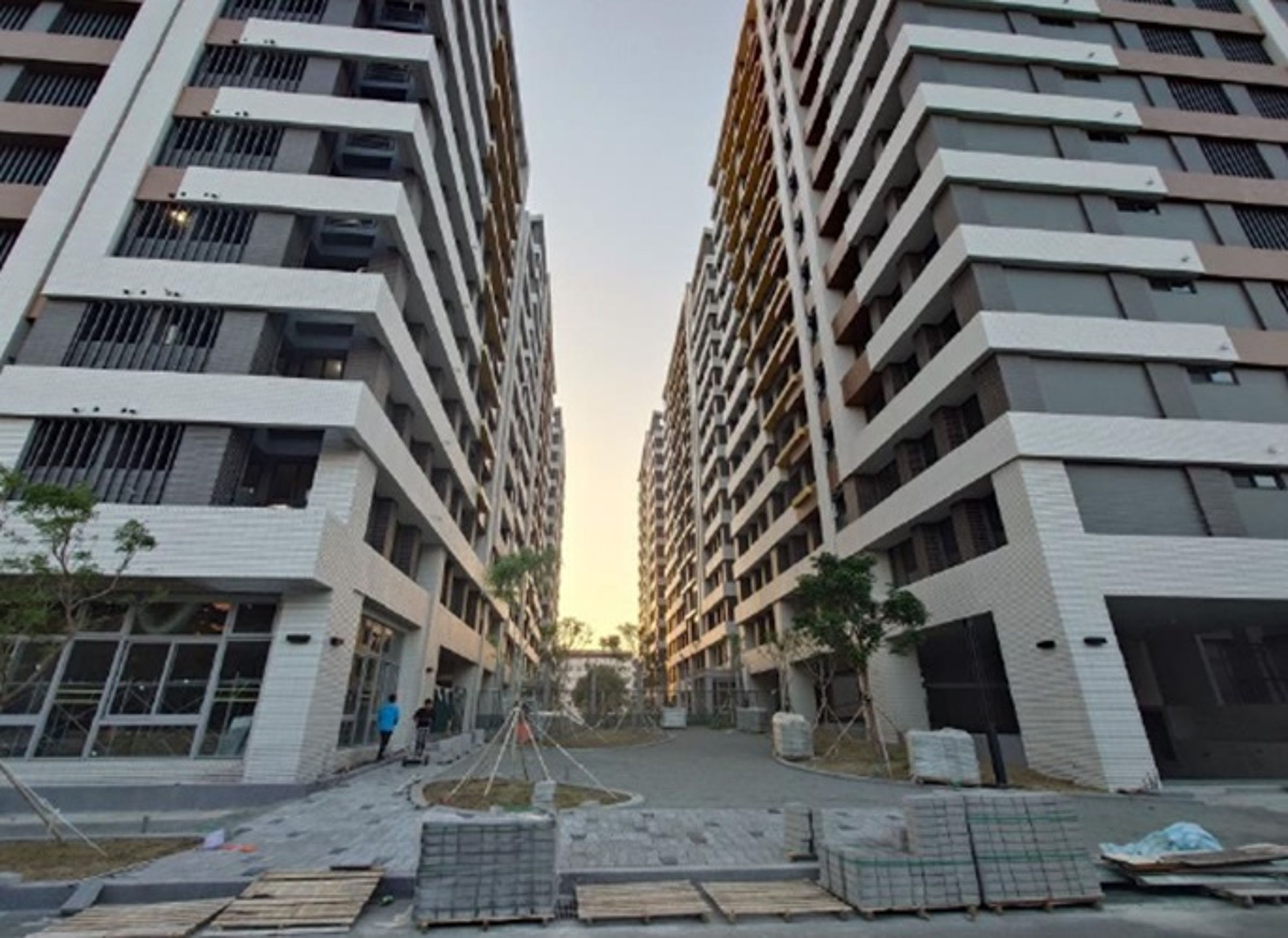 仁德「宜居仁愛」鄰近仁和國小,預計114上半年度開辦招租。