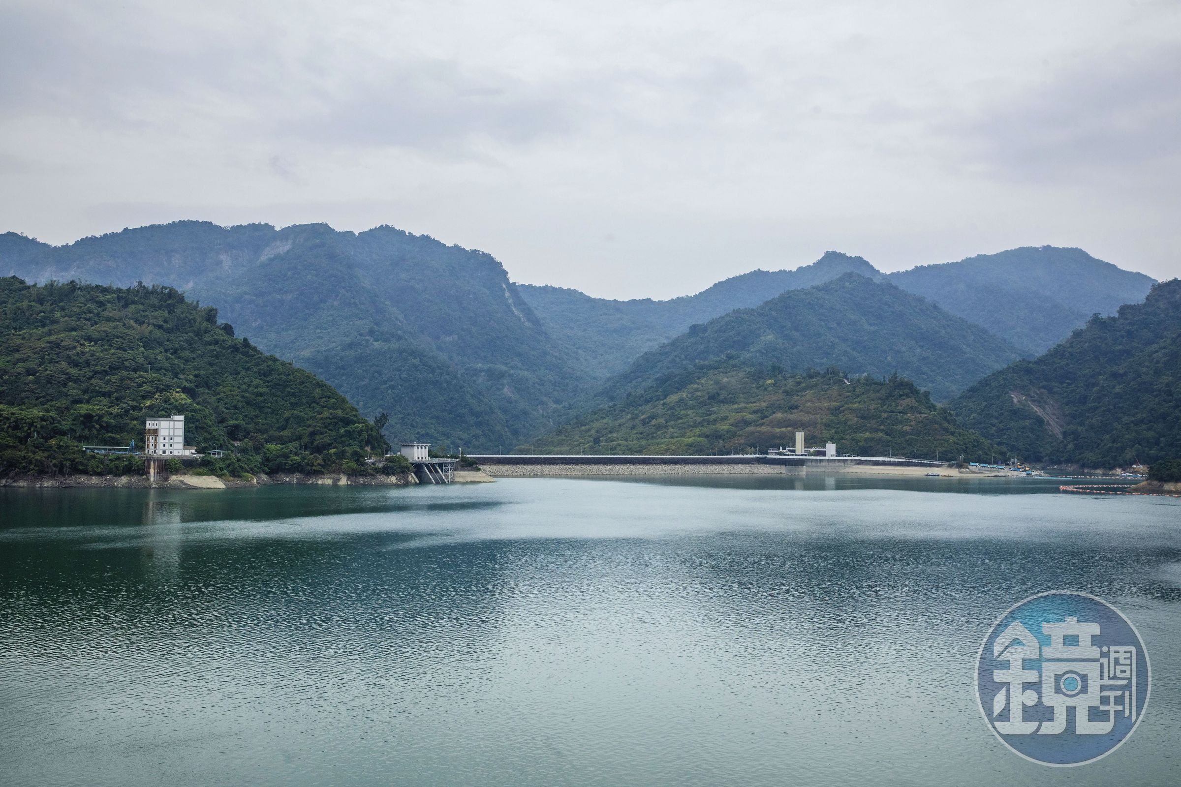 大埔鄉原本最肥沃的土地,現在是曾文水庫淹沒區,僅能從水庫景色與人文中找尋新的出路。