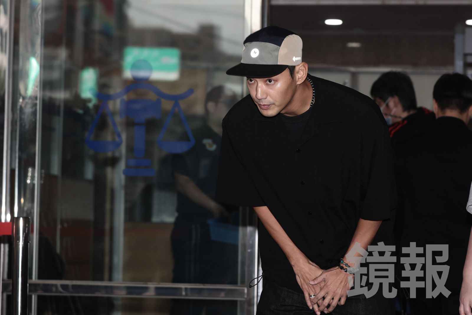 3閃兵藝人爆遭欺騙勒索!威廉遭首腦勒索50萬 Teddy坦言:箭在弦上、心存僥倖