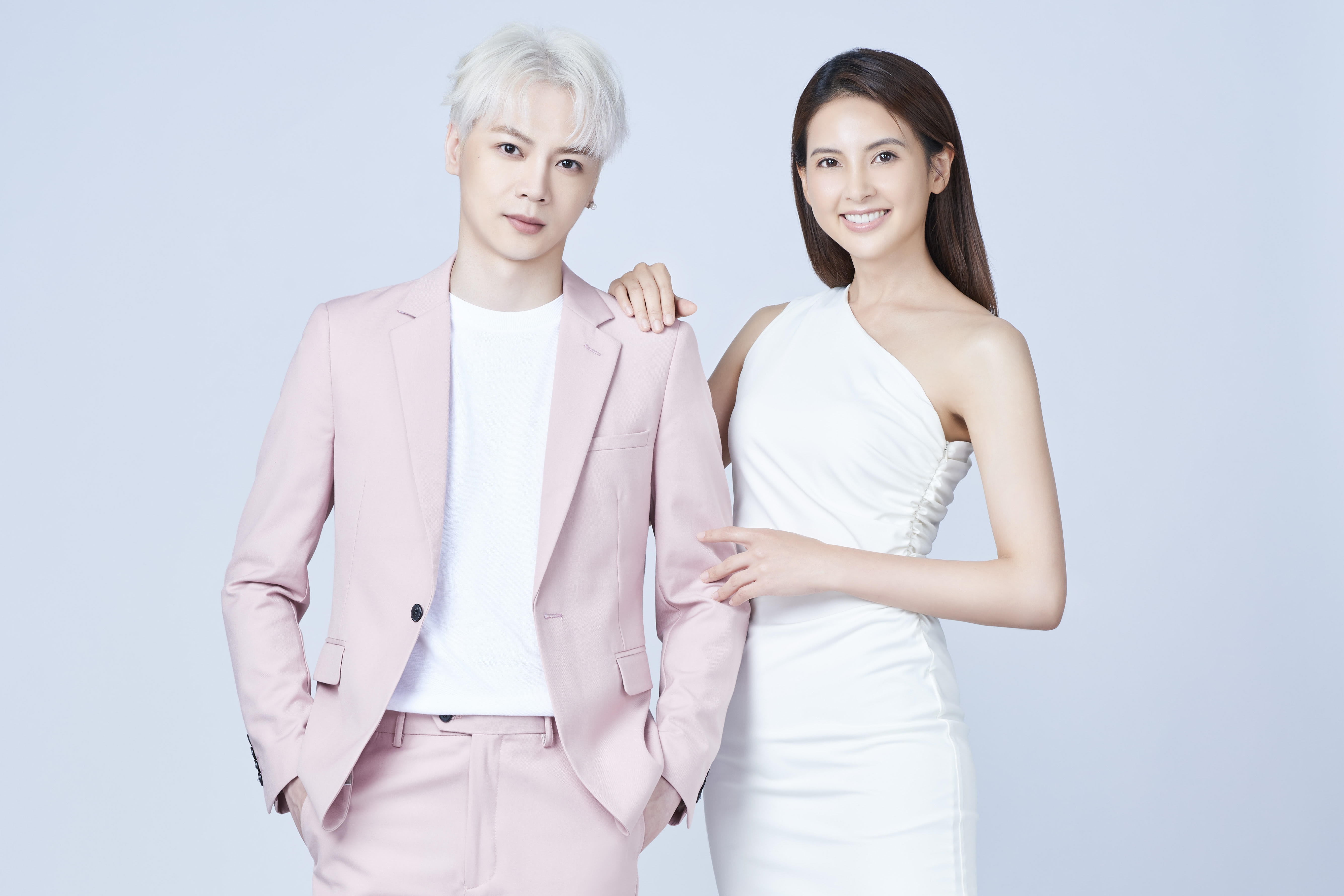 古曜威與韋汝成為全新系列商品「光曜時空膠囊」雙代言人。（你滋美得提供）