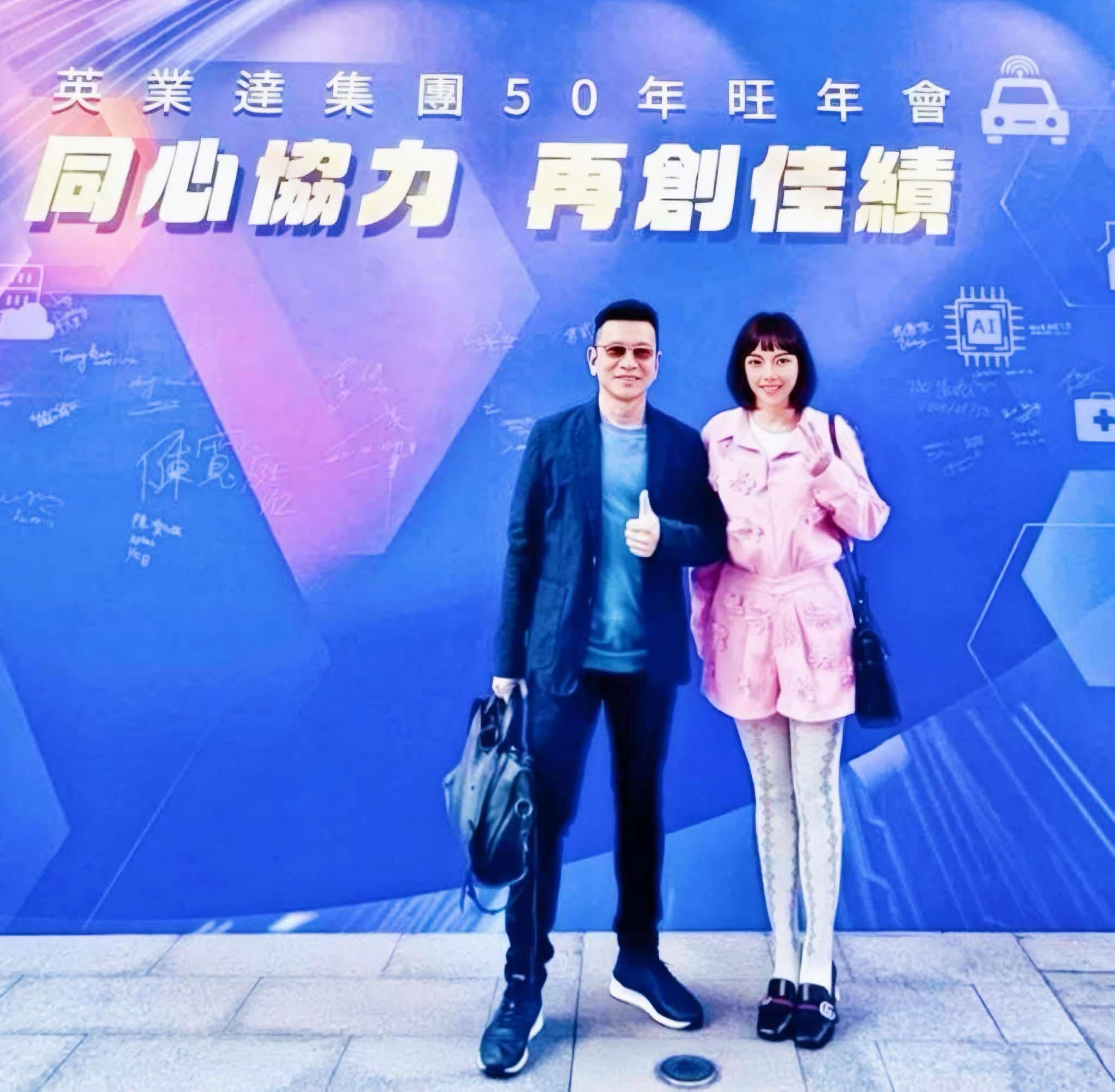 陳子鴻將米拉蜜Mila Mii當作女兒般疼愛，訓練她成為最棒的明日之。（喜歡音樂提供）