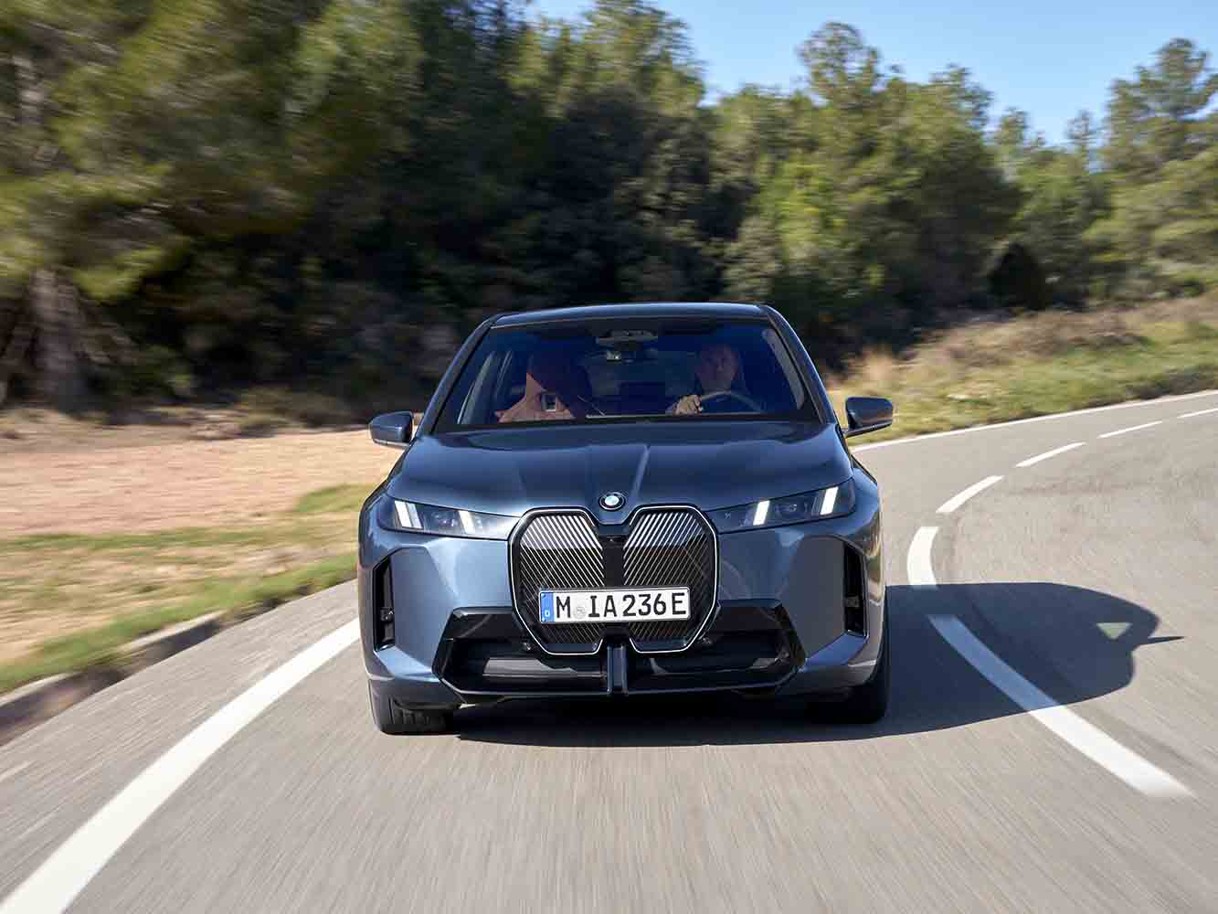 BMW iX xDrive 45 M Sport