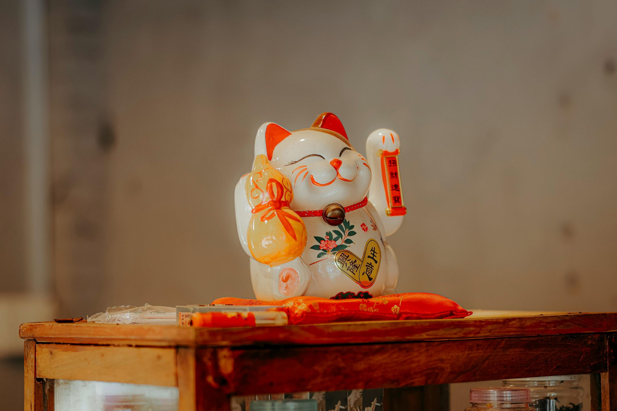 命理師王老師在臉書分享,4月5日清明節是「招財補財庫」的好時機。(翻攝自pexels)