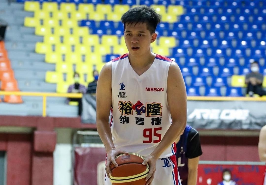 周暐宸不僅涉配合賭盤打假球，更當庭坦言其中一份具結證述並非真實。（翻攝自周暐宸Instagram）