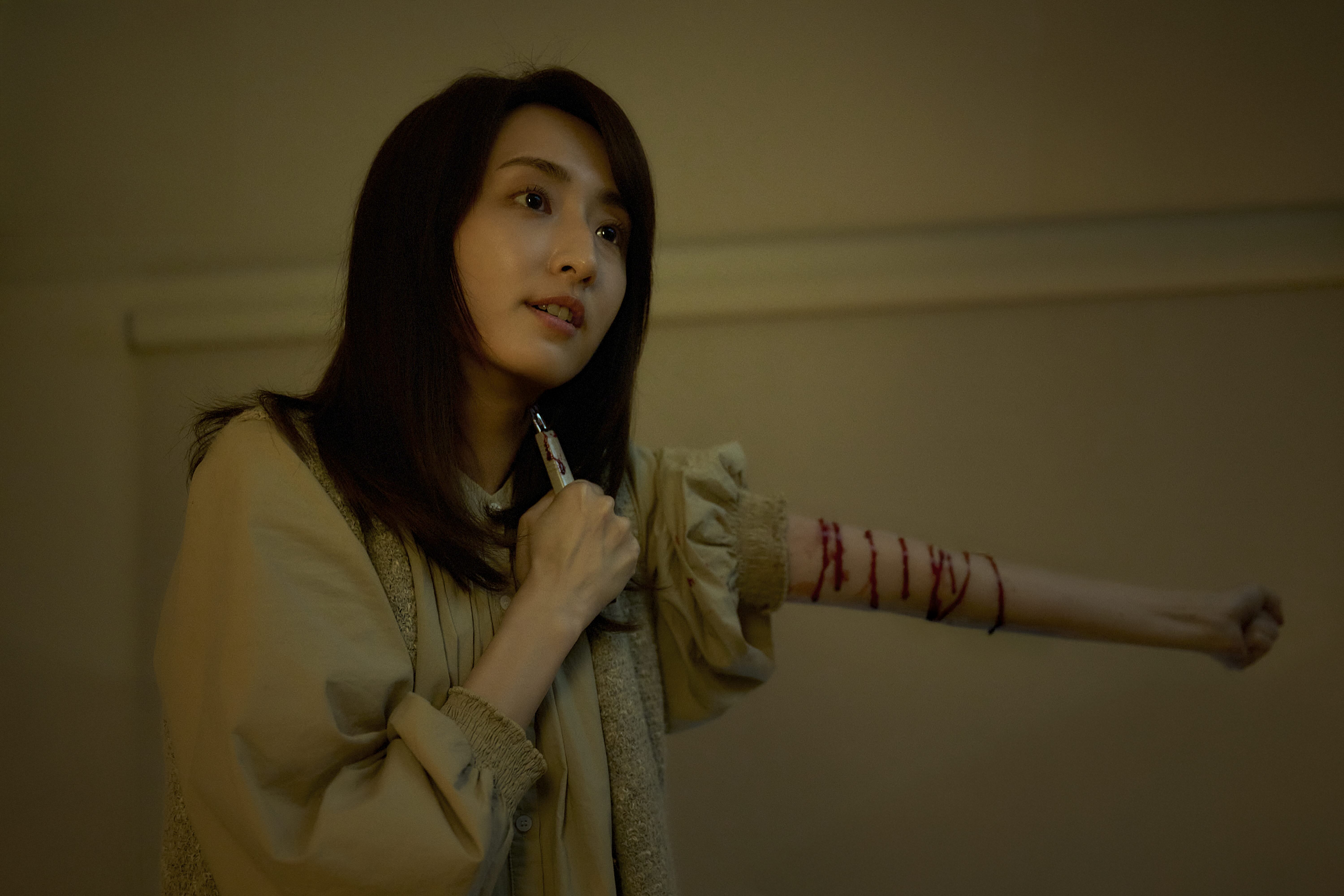 柯佳嬿和三位演員演出同一個角色，複雜性相當高。（Netflix提供）