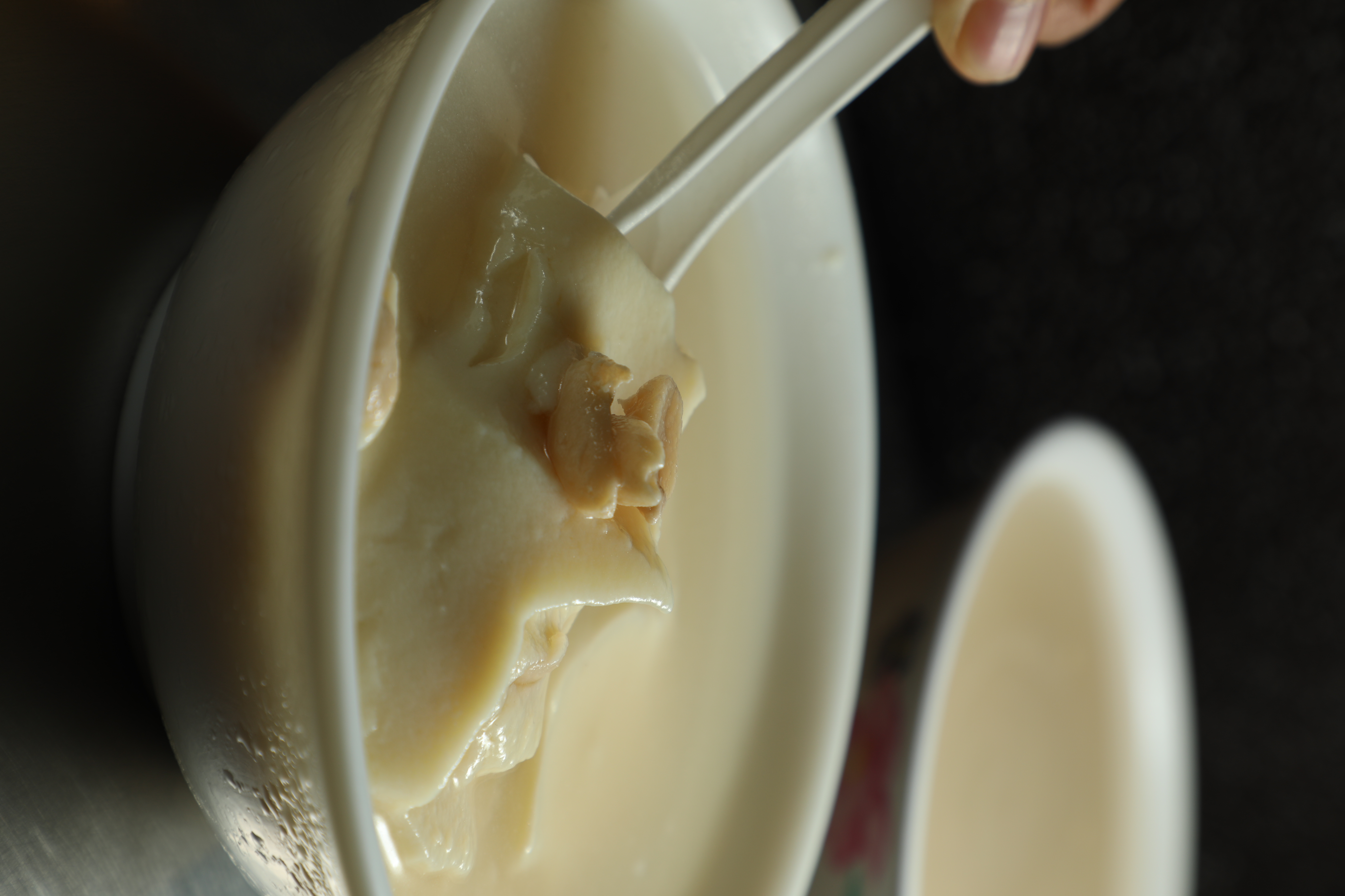 「豆花」走古早味路線。（45元／碗）