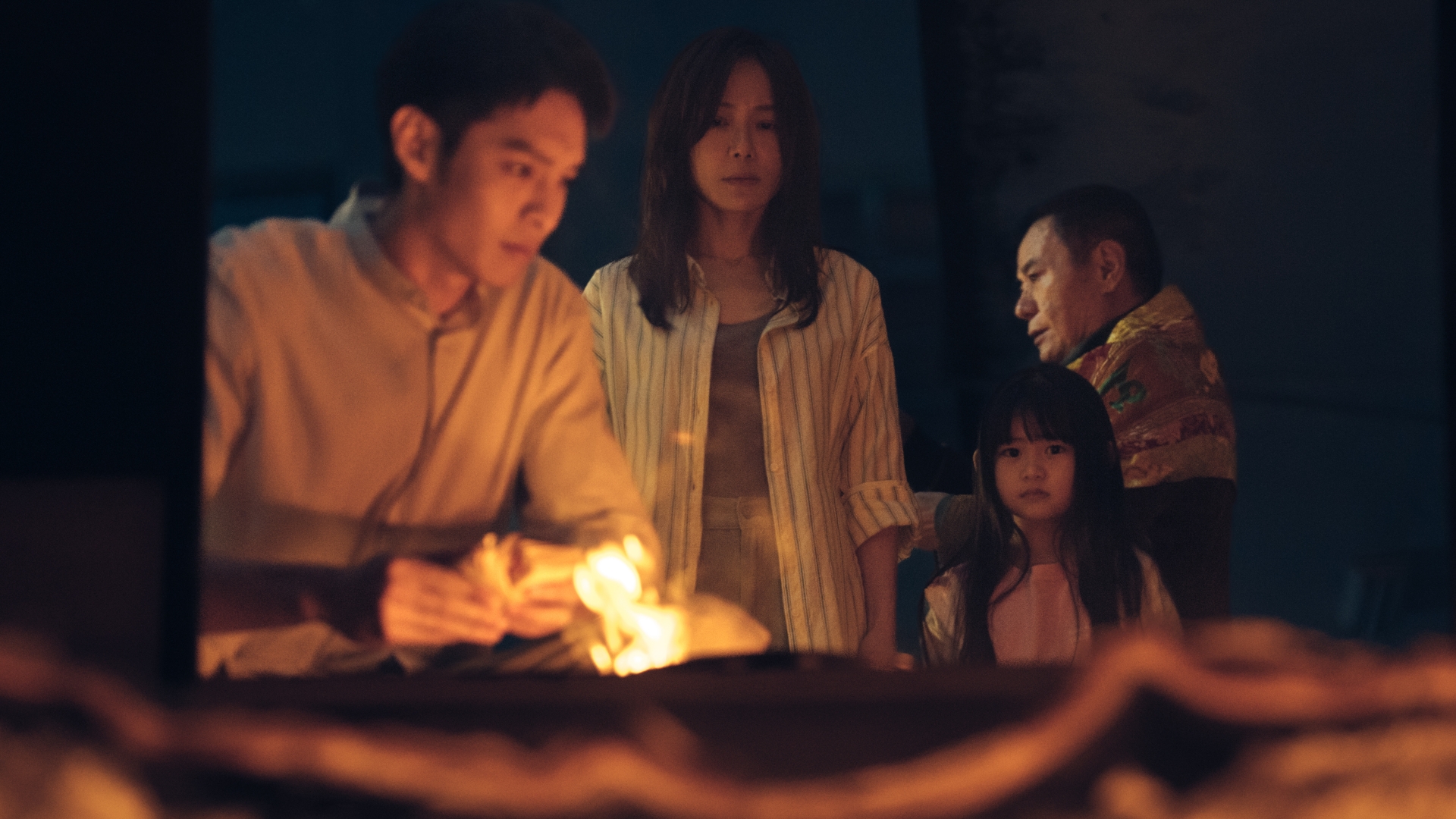 曹佑寧在片中對尹馨母女特別照顧。（劇匯文創提供）