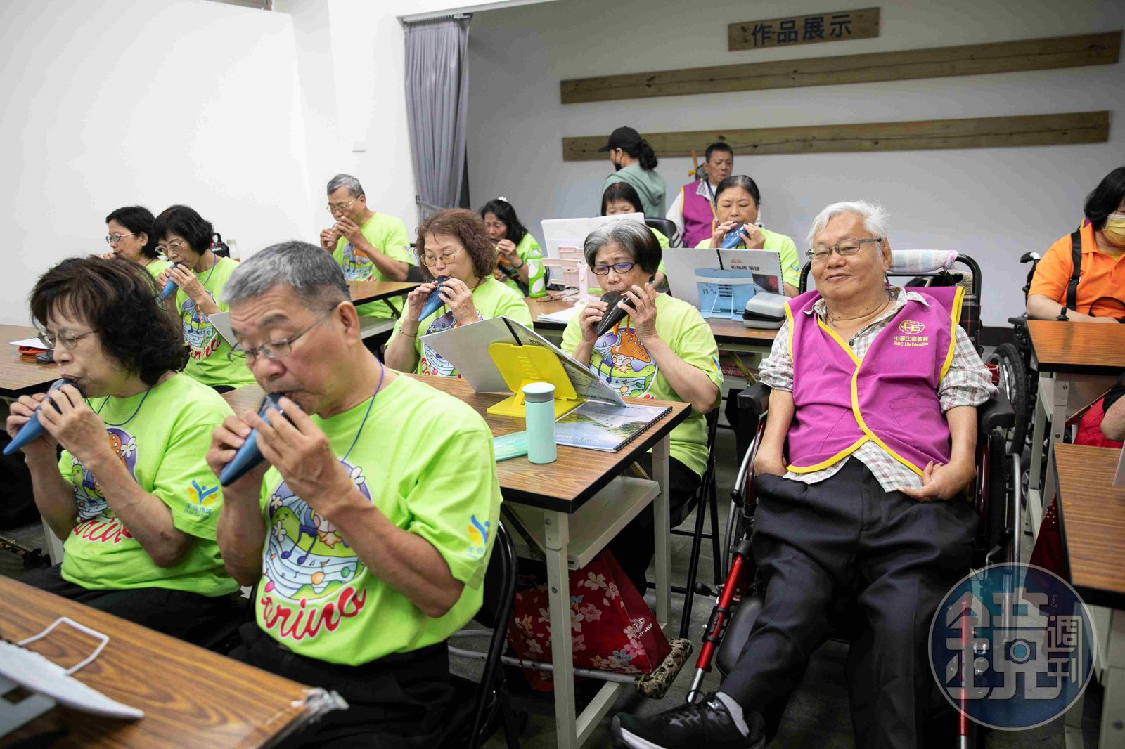 四肢不全仍要助人3/獨子白血病發,不讓他痛放棄治療…他為愛子,助身障有份工作