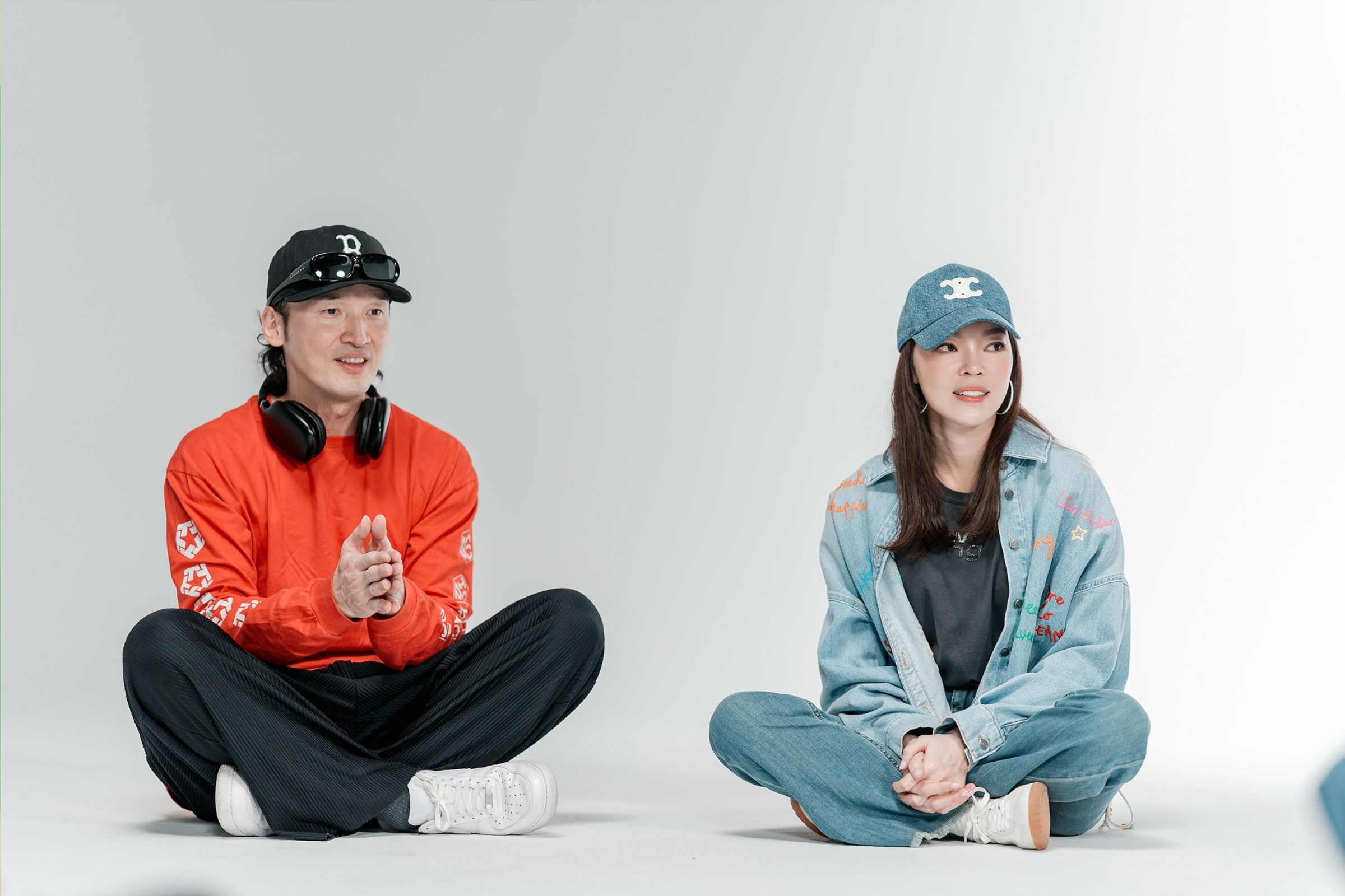 永齡霹靂舞銘日之馨計畫總教練暨顧問黃柏青（左）表示未來將持續透過專業訓練、國際交流與賽事支持，協助更多台灣霹靂舞選手站上世界舞台。（永齡基金會提供）