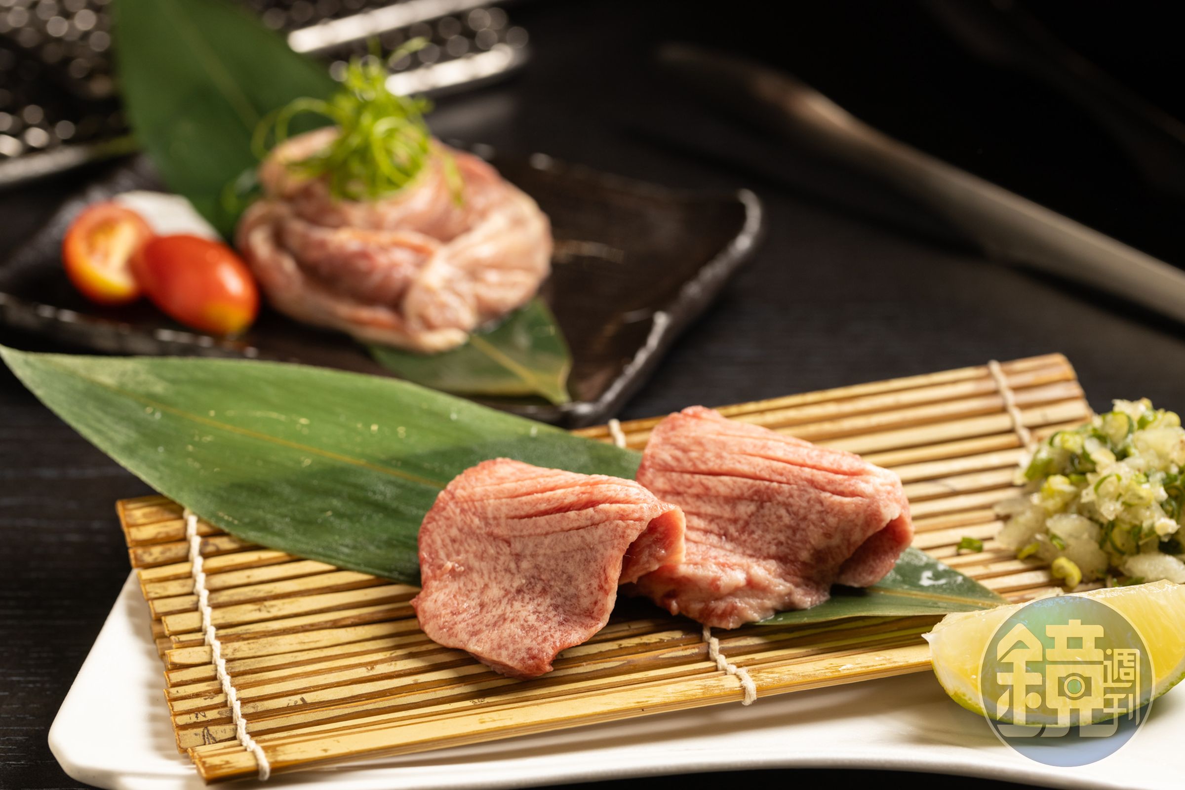 「和牛厚切牛舌」有著厚實的脆度與嫩度。（680元／份）