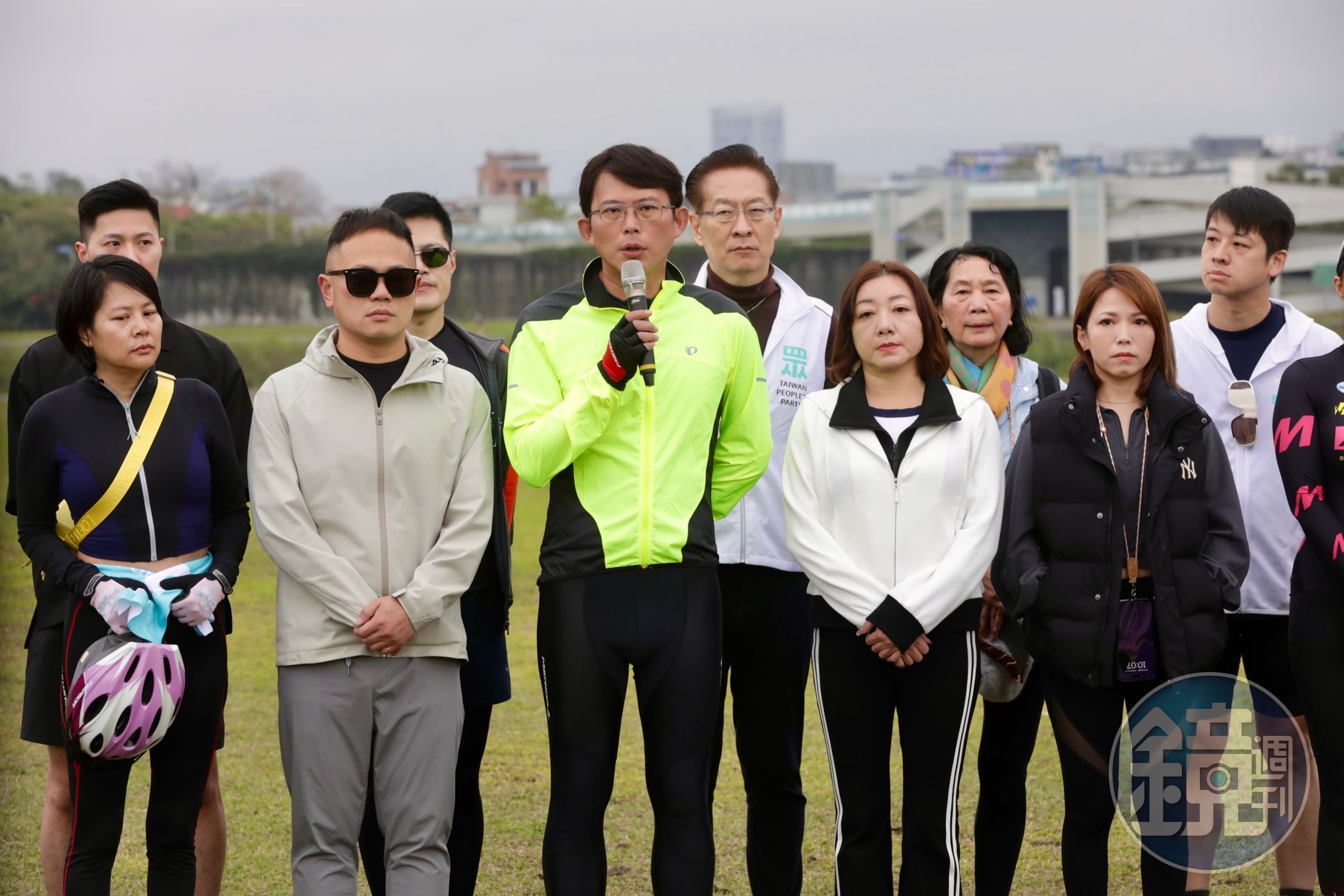 黃國昌強調,未來的黨務調整將會透過黨內民主程序進行,以確保每個人都能在適當的位置上發揮最大效能。