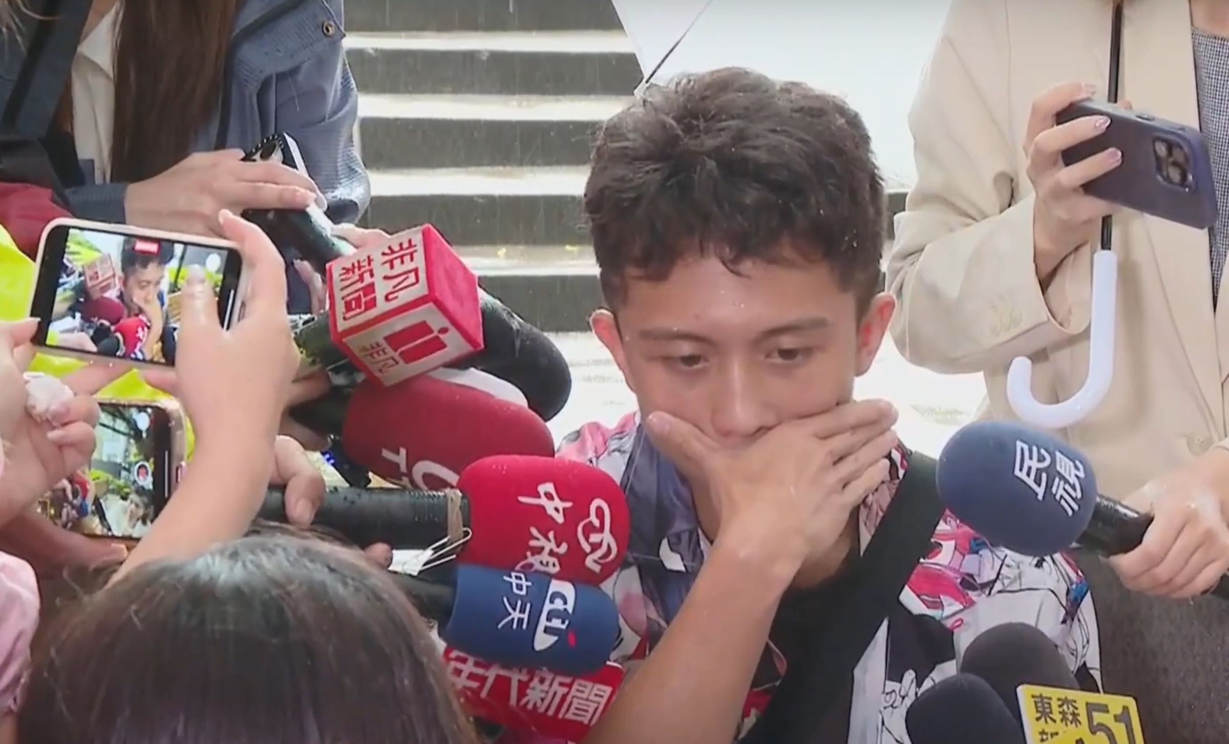 孫安佐近來不甩父母,對外發表自身言論。(翻攝鏡新聞)