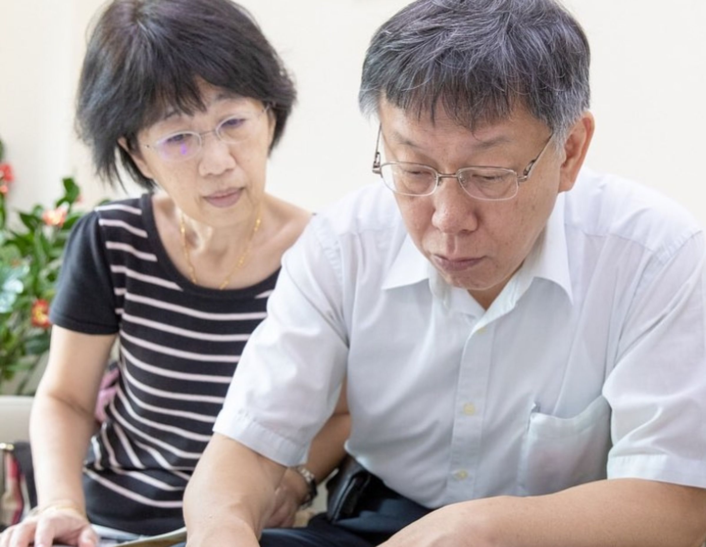 翻看柯文哲2018年曾發文透露,為了打選戰抵押房子貸款2,000萬元。(翻攝自Instagram@doctorkowj)