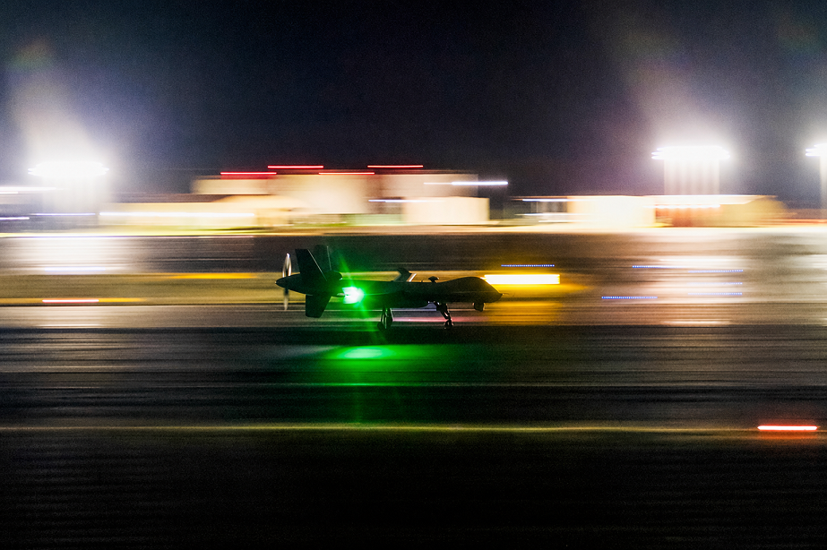 近年全球軍事戰爭已轉向「相對低成本、高消耗」的無人機之戰。（東方IC）