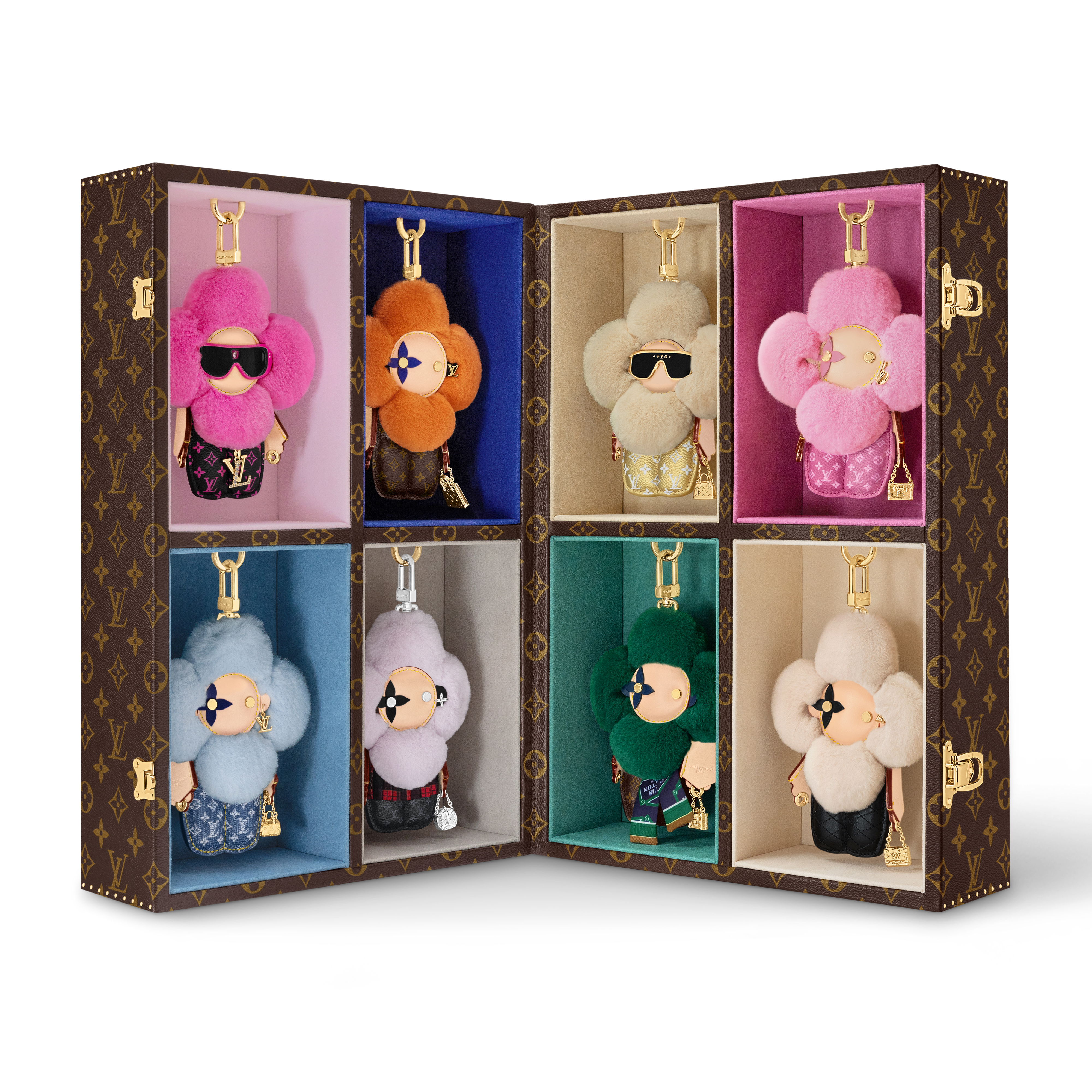 LV Vivienne Fashionista家族共有8位成員,單隻售價NT$42,500,不含收納箱。(LV提供)