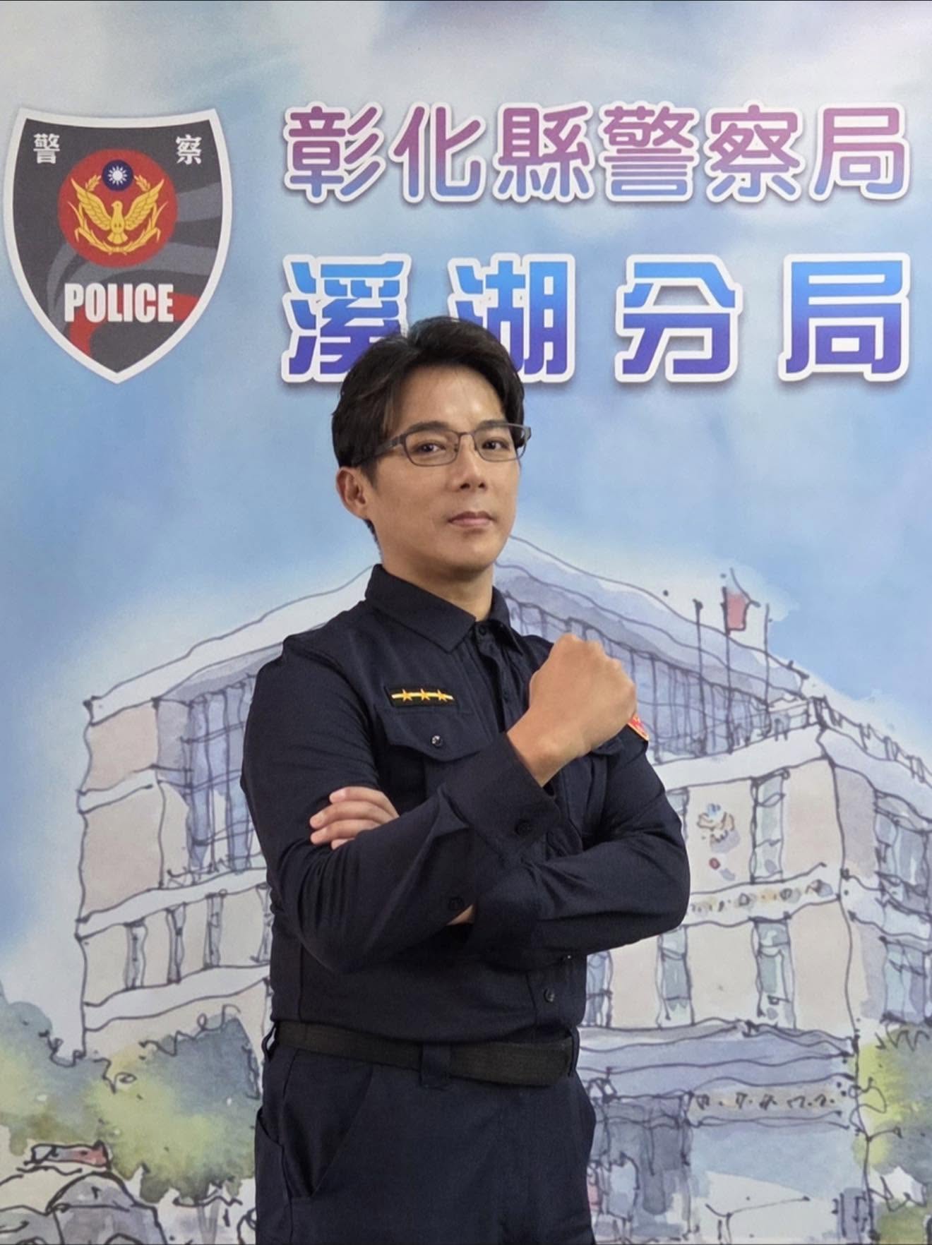 陳子強在離婚官司期間曾控訴探視兒子屢遭阻礙，後續雙方雖達成和解協議，他仍無奈選擇包容與退讓。（陳子強臉書）
