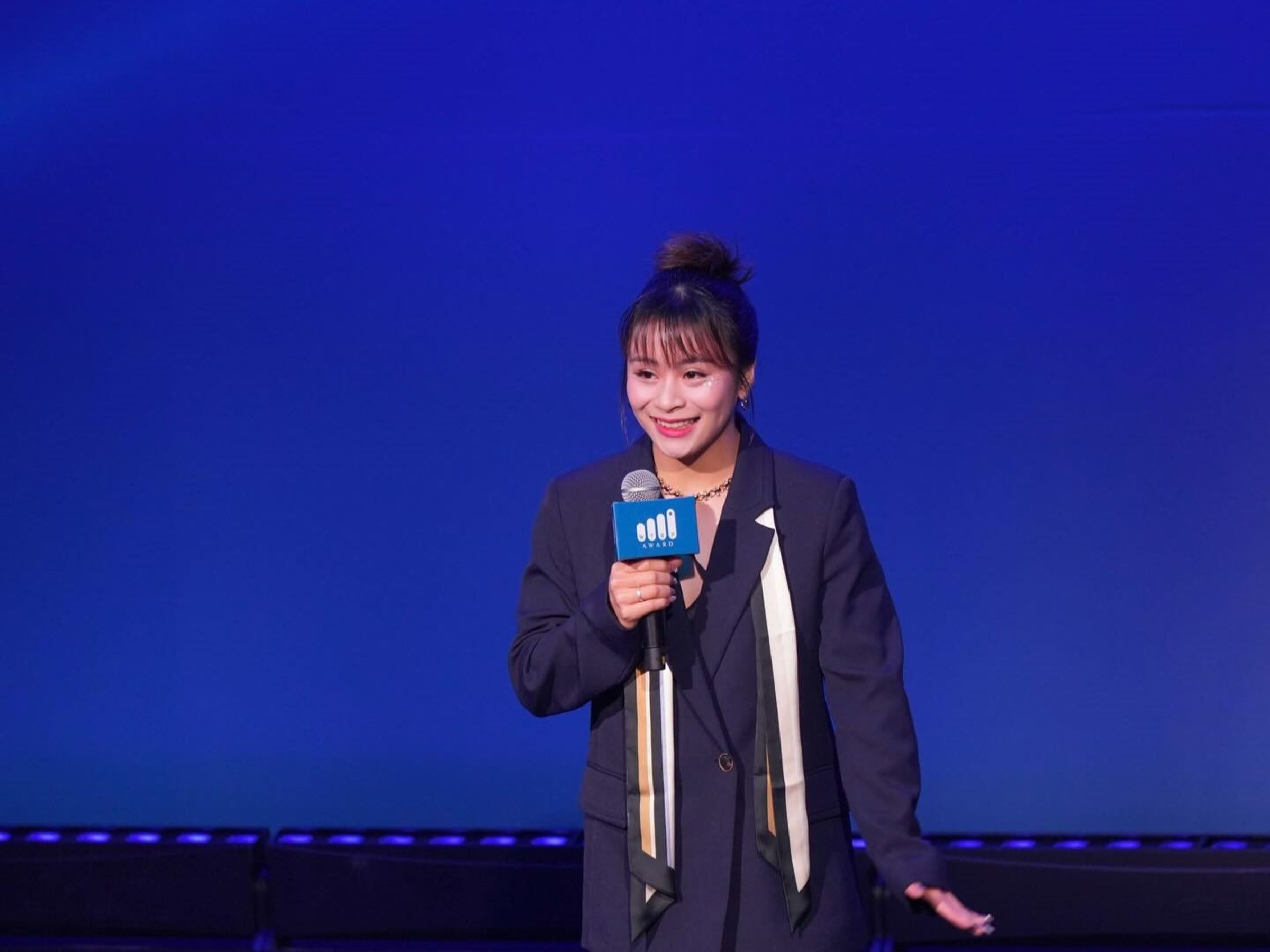 「舉重精靈」方莞靈2024年與女友發生衝突，對方沒有和解意願，最終遭法院判處拘役50日。（翻攝方莞靈 IG）