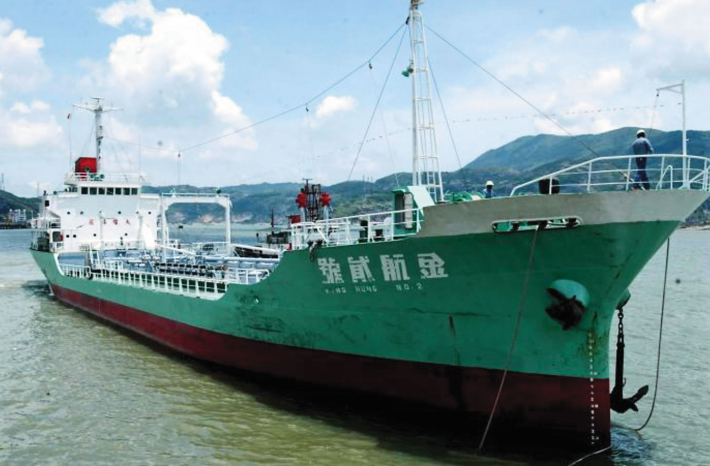 當年馬祖缺水，楊家掌控的金航貳號（圖）就曾肩負往返兩岸的送水重責，時任連江縣長則是陳雪生。（翻攝新華社）