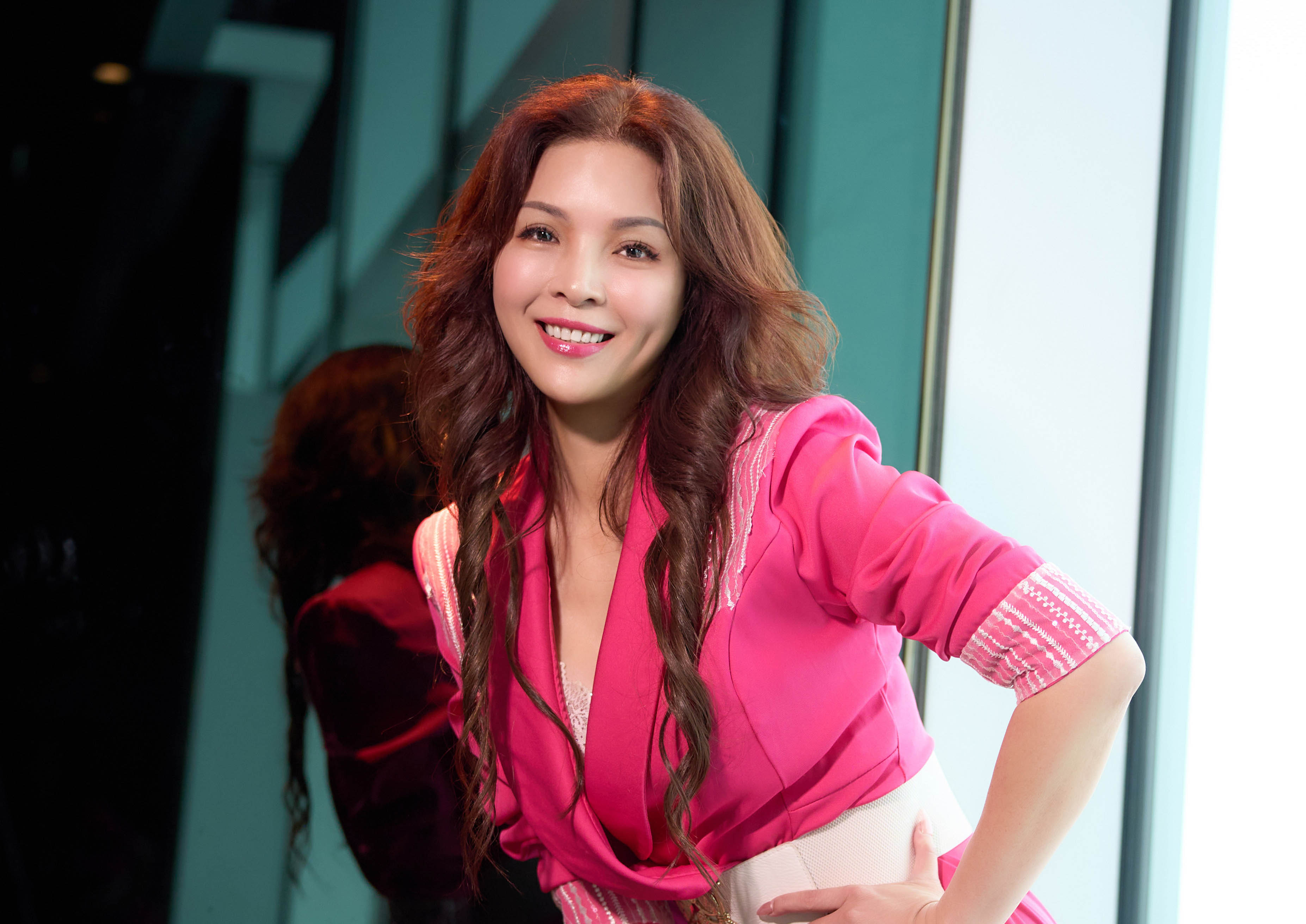 台語歌手陳秀美，去年憑〈檸檬花〉正式出道。（甜心RV提供）