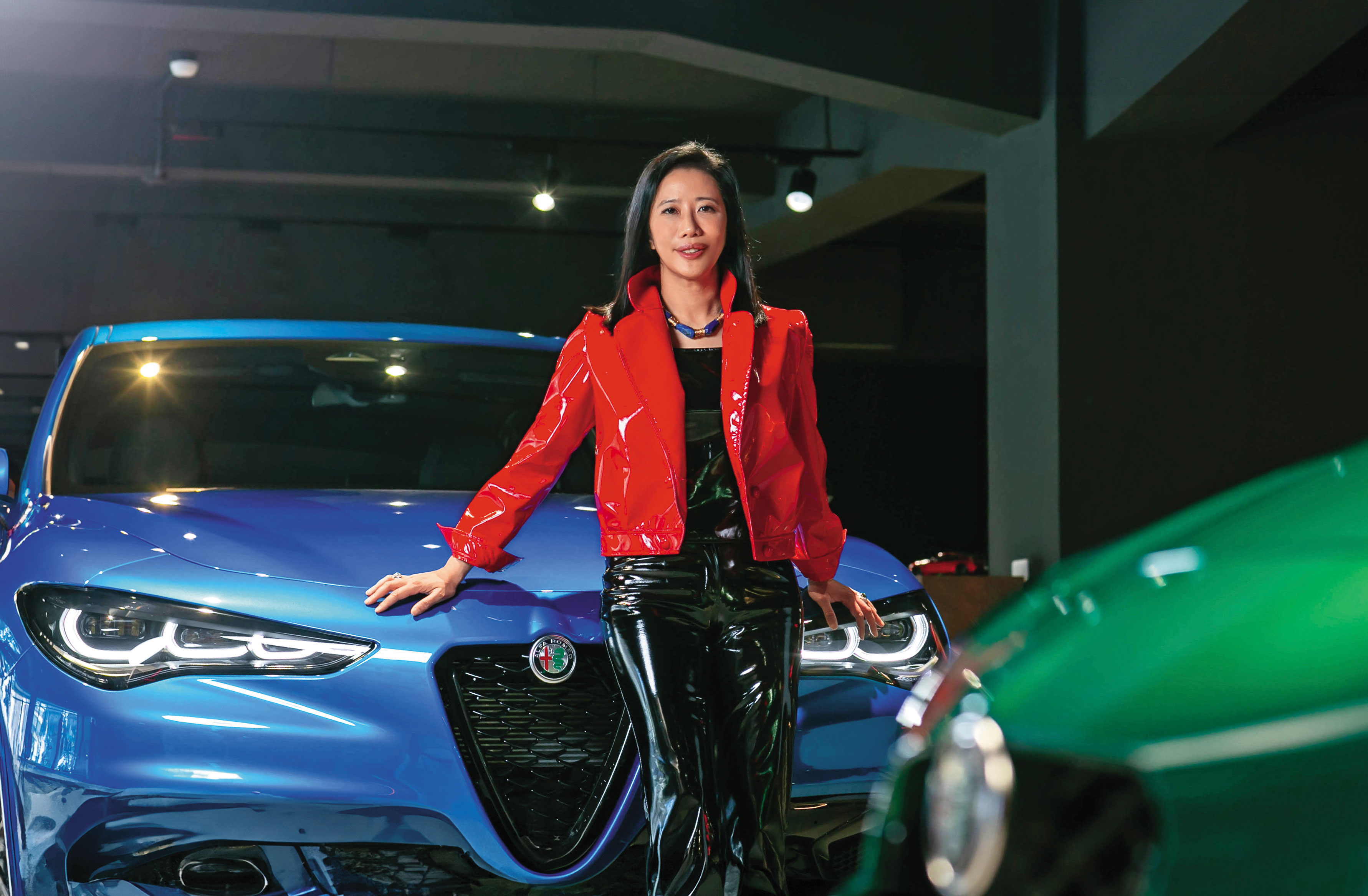 尚騰汽車集團董事長高易誼手中擁有10大汽車品牌的經銷代理權，已晉升成為進口車女王。