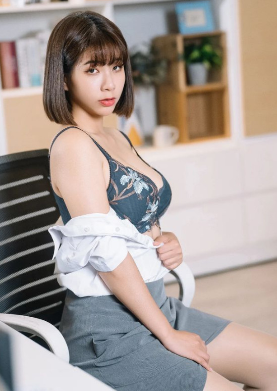 吳夢夢表示家人全力支持她拍片,且對她的作品非常滿意。(翻攝IG@monmonwu1.0)