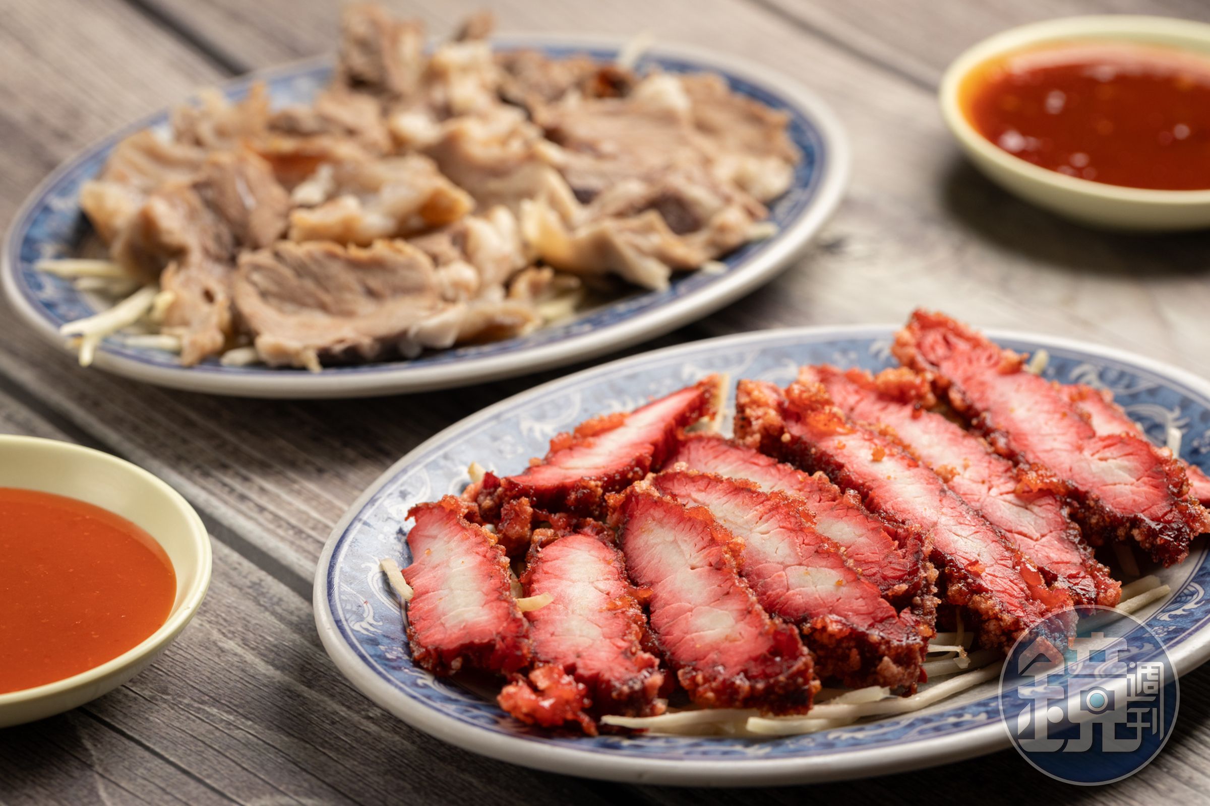 炸得外酥內嫩的「紅燒肉」也是必點品項。（60元／小份）