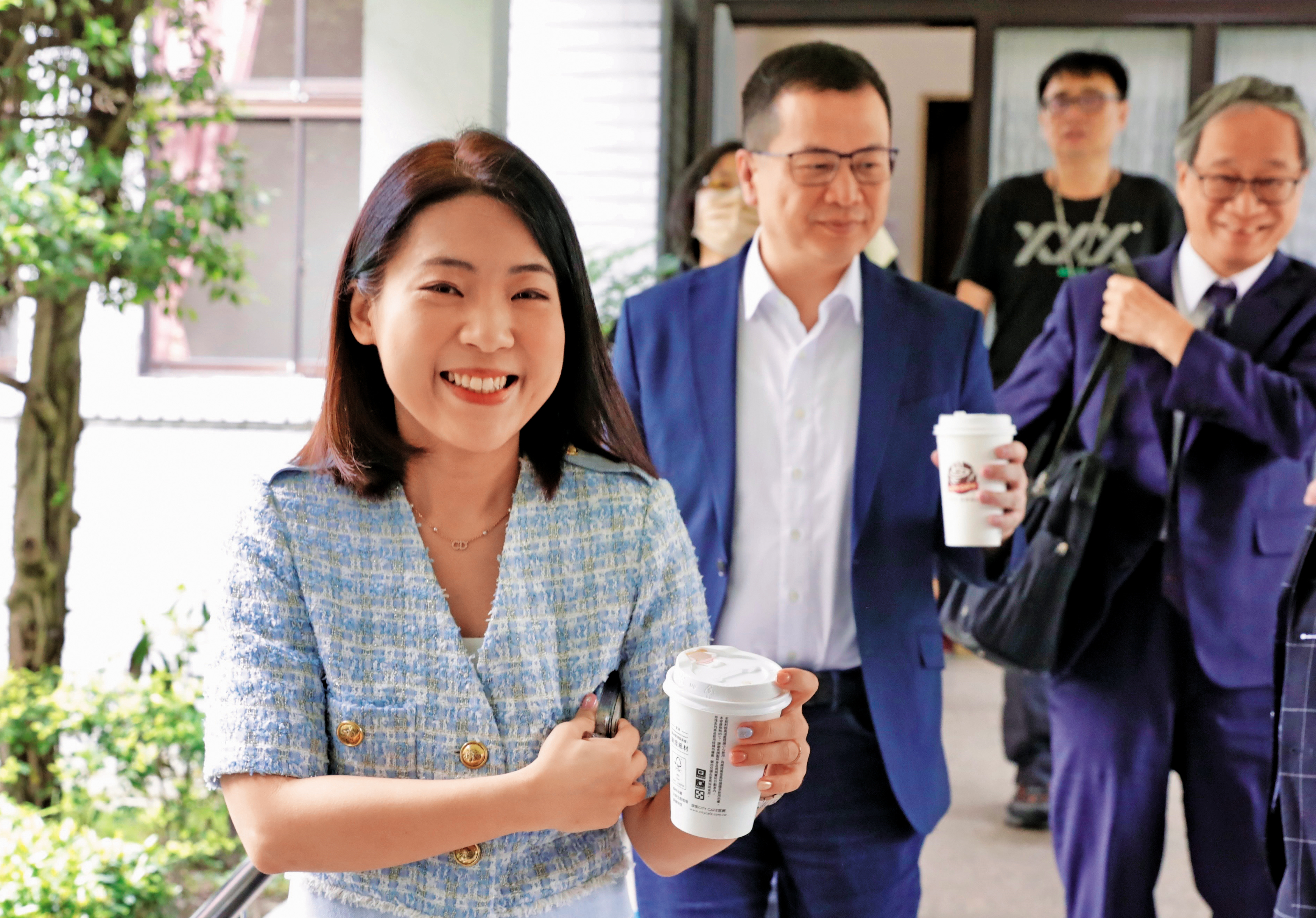 國民黨立委徐巧芯繼捲大姑劉向婕洗錢案後，遭爆涉潛艦聲紋等不法。