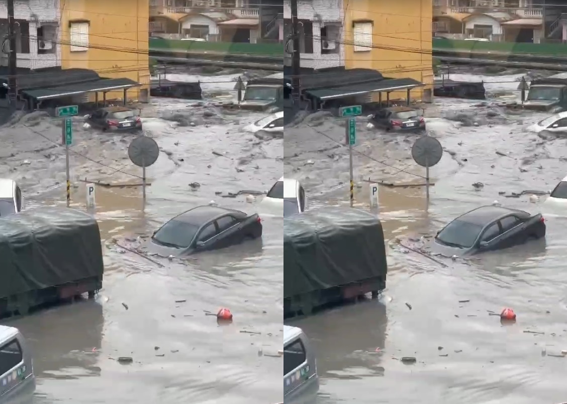 國軍的中型戰術車，也被洪水沖走。（警方提供）