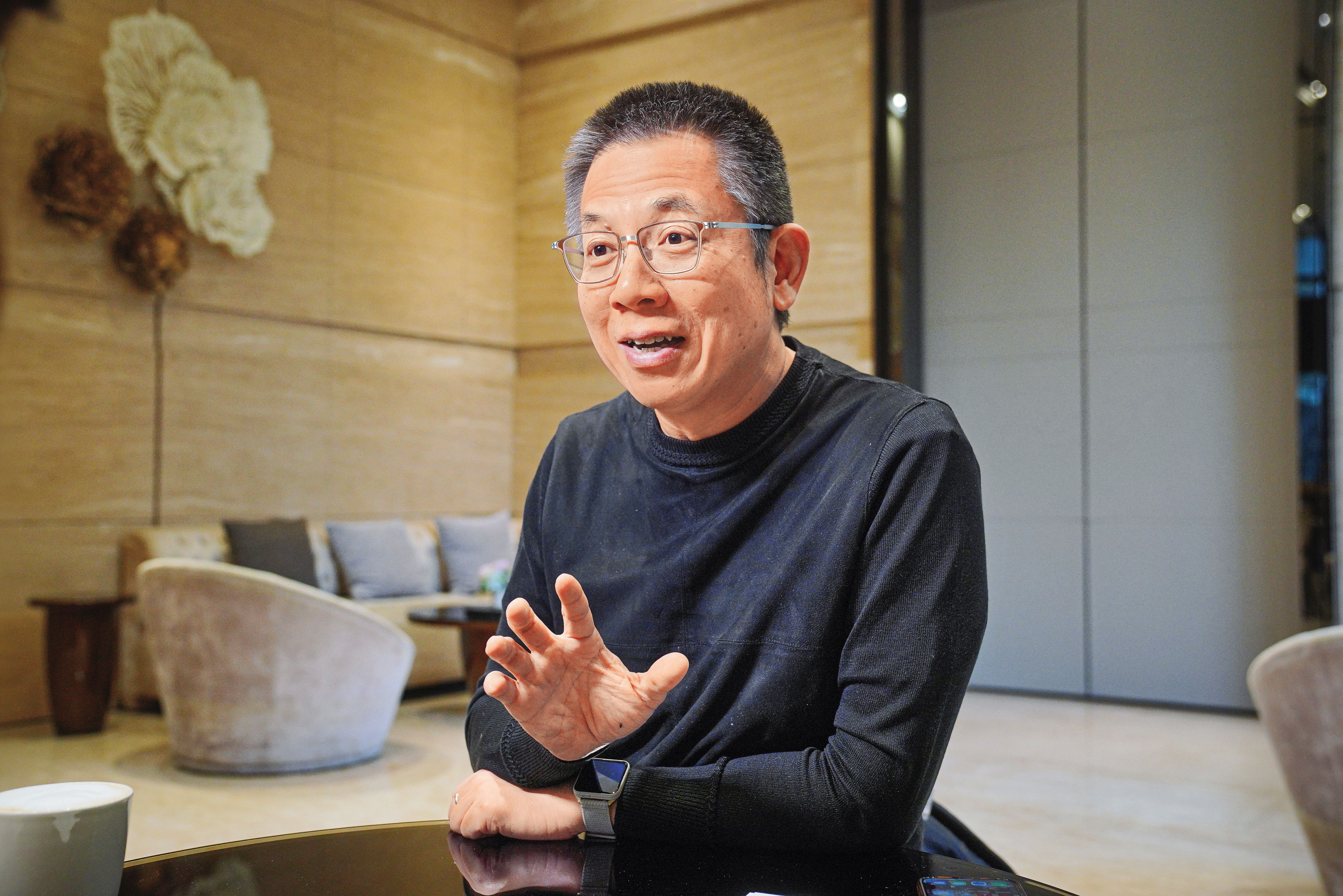 郝旭烈認為,投資應該是「上了車就不要下車」的耐力賽,無聊的賺錢最迷人。