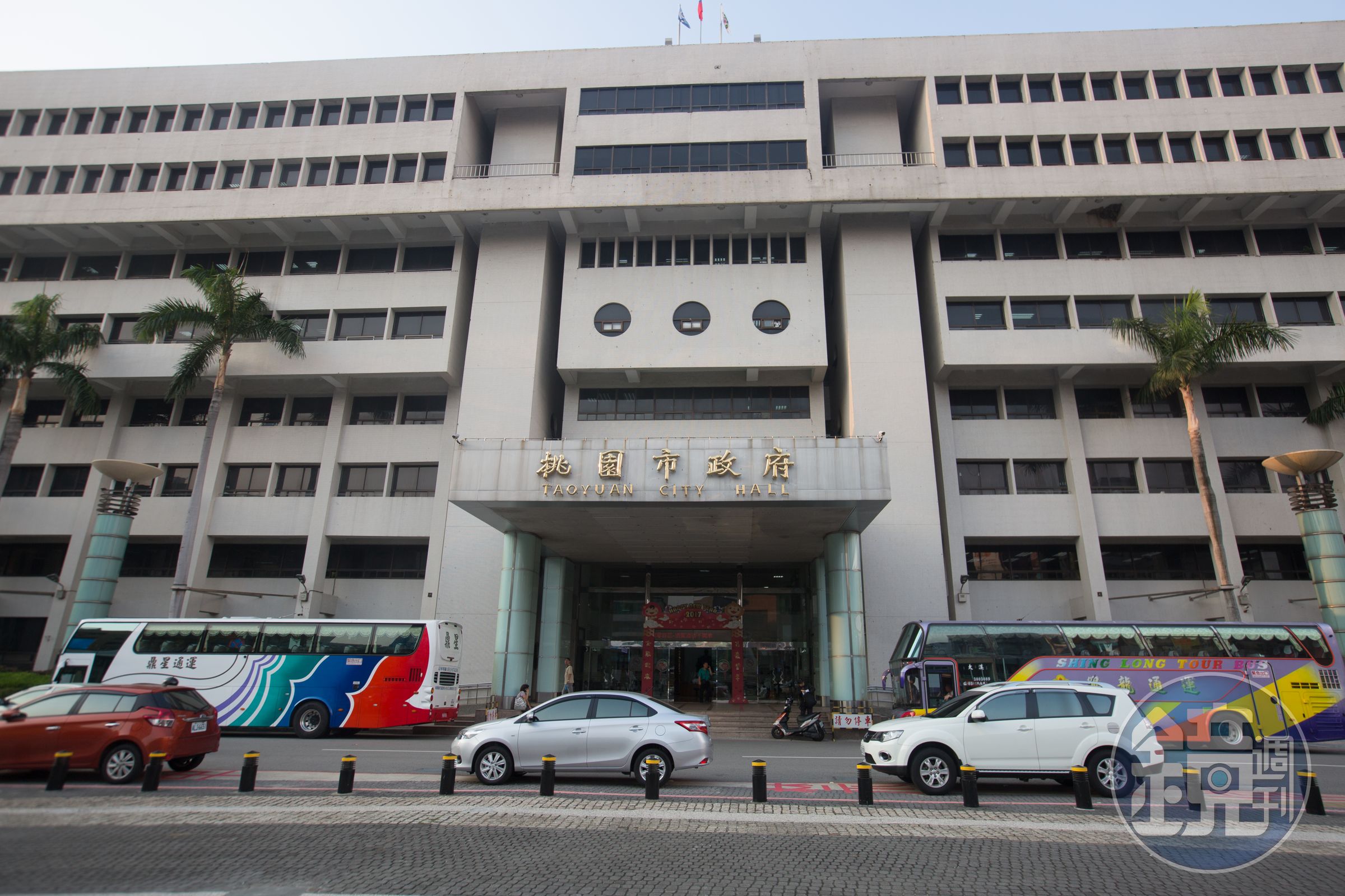 桃園市政府公務員被爆用公權力施壓冷氣業者。(本刊資料照)