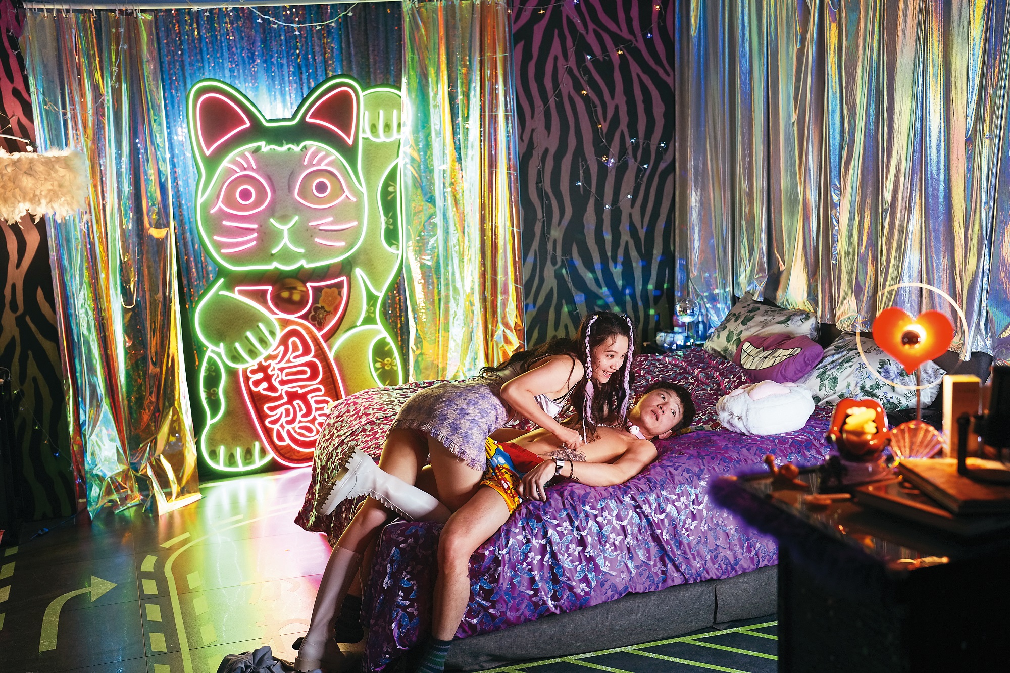 《為愛鼓掌》探討不同性取向、癖好的性愛，其中SM場面由親密指導、顧問與演員事前套招走位。（壹壹影業提供）
