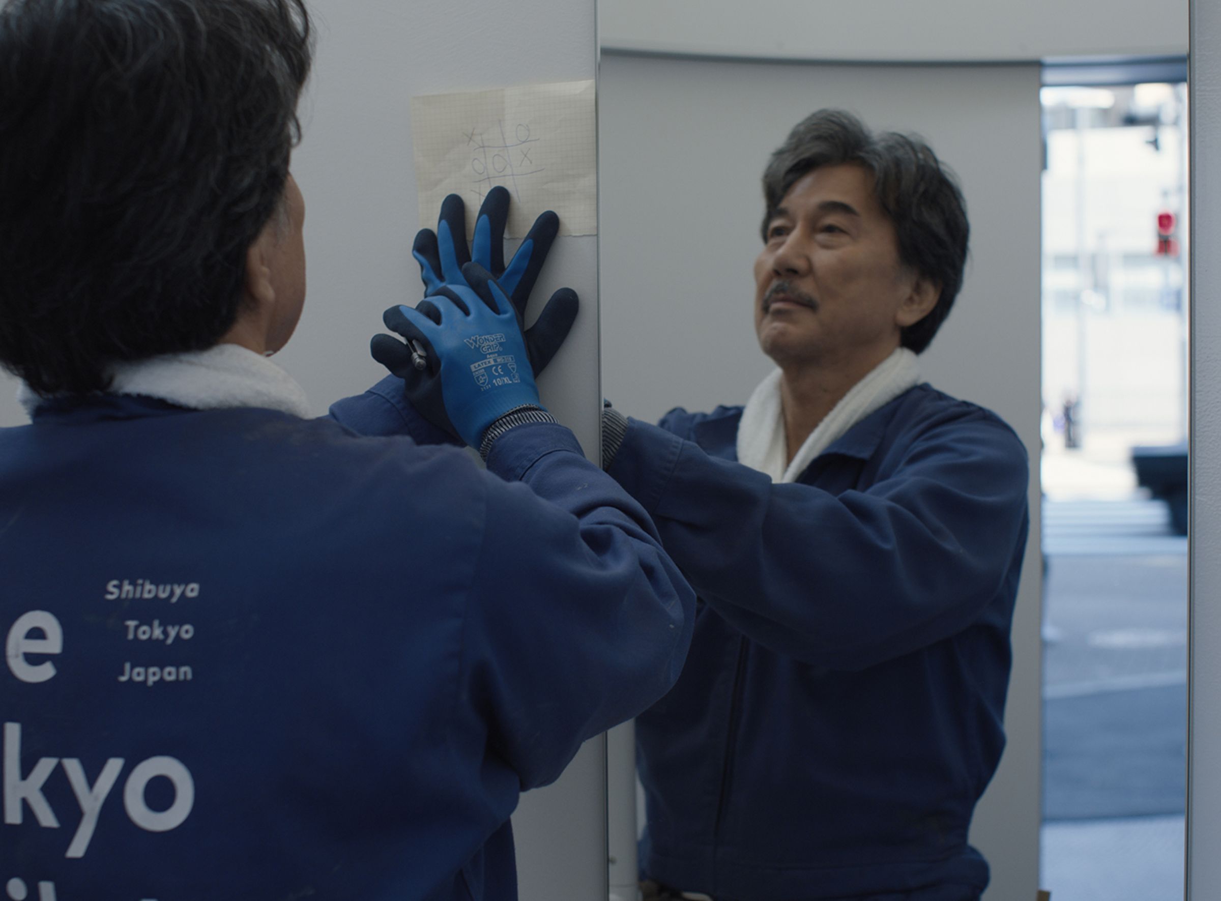 役所廣司以《我的完美日常》拿到坎城影帝,去年底受金馬60邀請來台,擔任金馬電影大師課講師及頒獎人。(甲上提供)