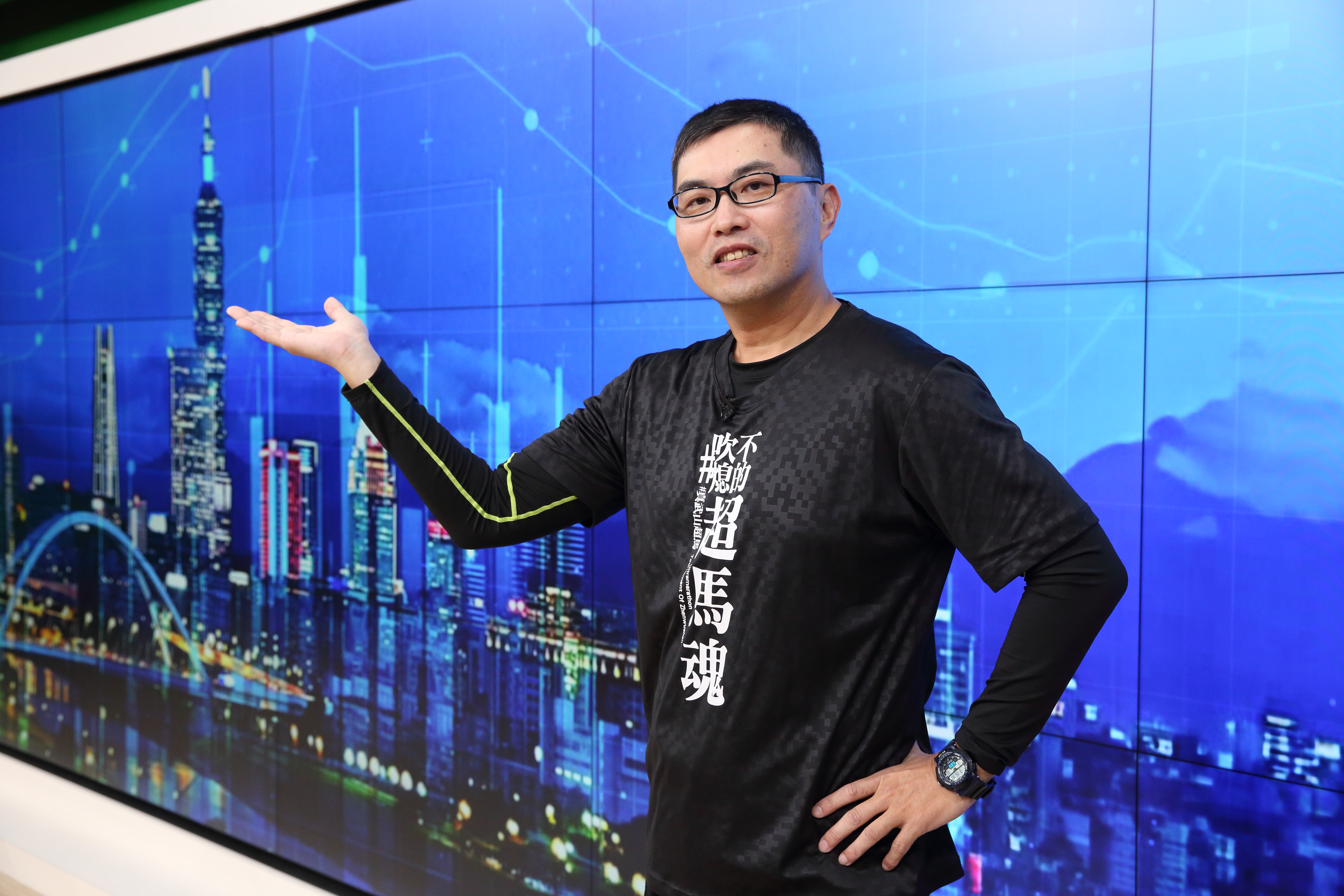 投資達人超馬芭樂王仲麟提出4項指標，精篩3檔長天期債券ETF。