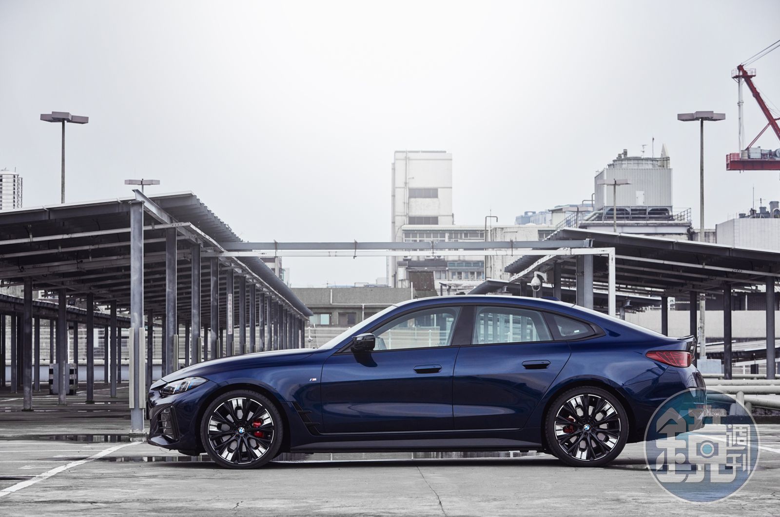強勁的加速、優雅的設計與豐富的科技配備，對於喜愛 BMW M 精神但又希望享受電動車寧靜與高效的消費者而言，BMW i4 M50 xDrive確實是一個極具吸引力的選擇。