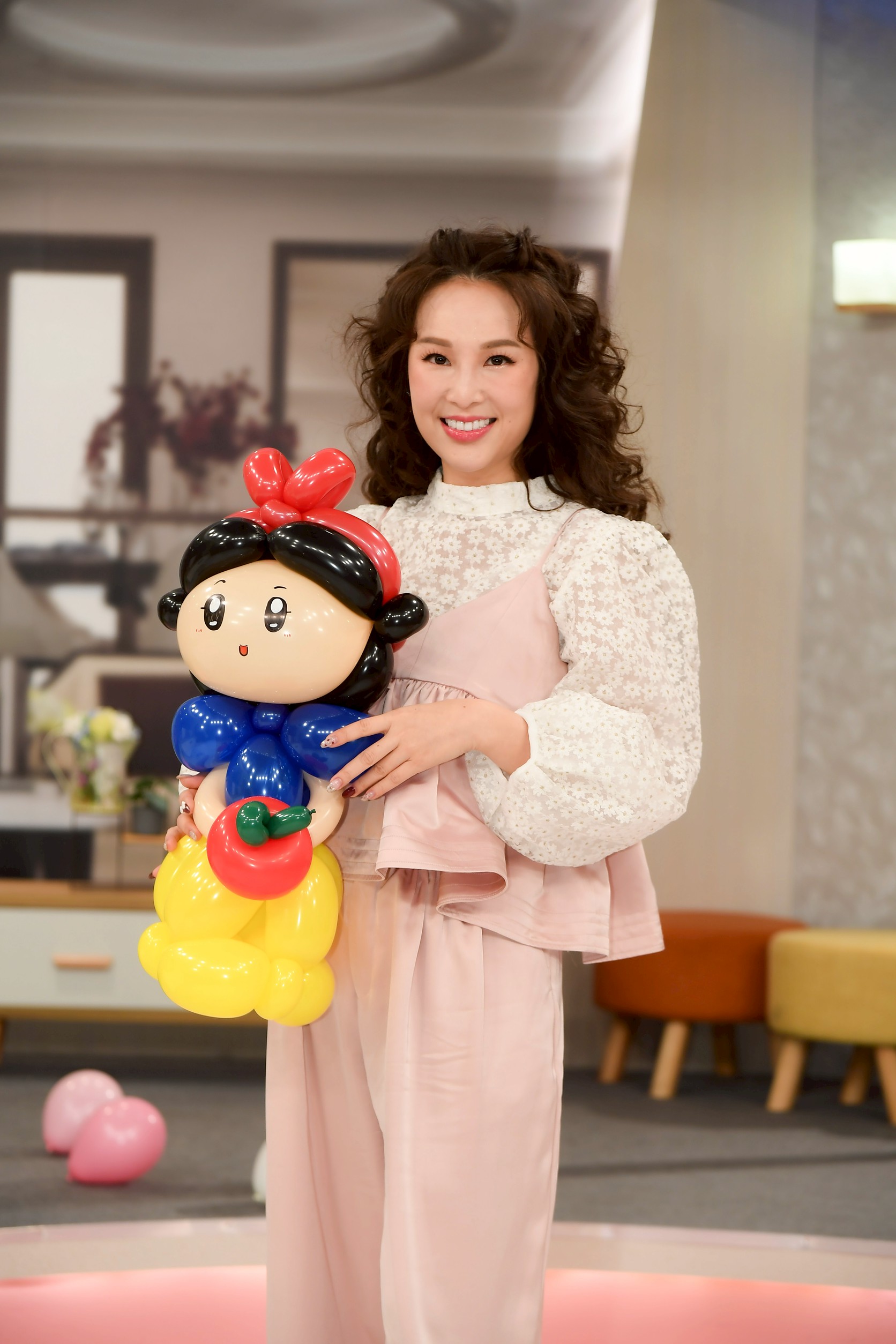 張齡予結婚四年宣布懷二寶。（三立提供）